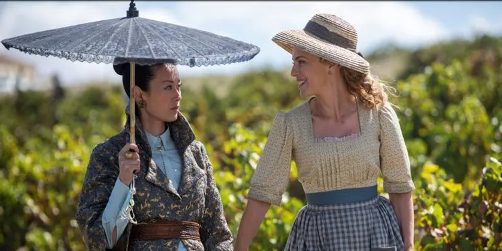 Miranda Raison and Olivia Cheng in Warrior (2019)