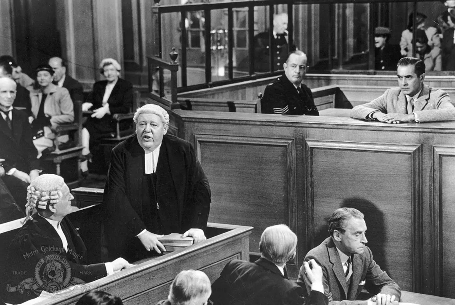 Tyrone Power, Charles Laughton, John Williams, Henry Daniell, and Ian Wolfe in Witness for the Prosecution (1957)