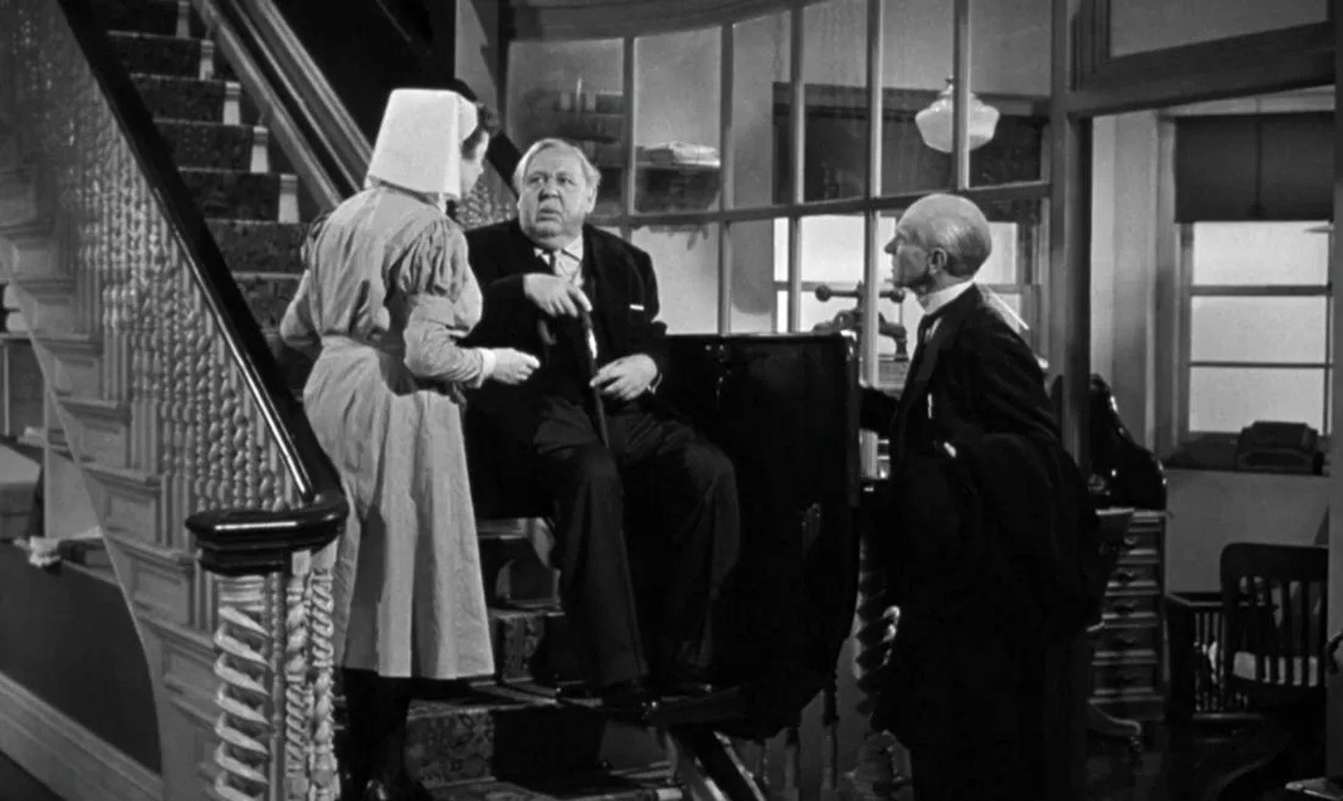 Charles Laughton, Elsa Lanchester, and Ian Wolfe in Witness for the Prosecution (1957)