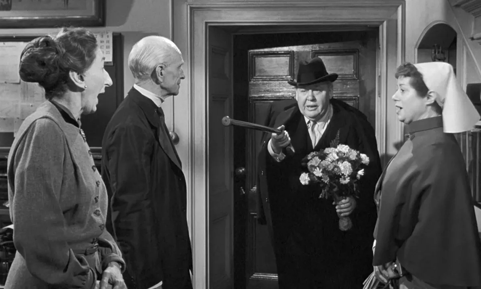 Charles Laughton, Elsa Lanchester, and Ian Wolfe in Witness for the Prosecution (1957)