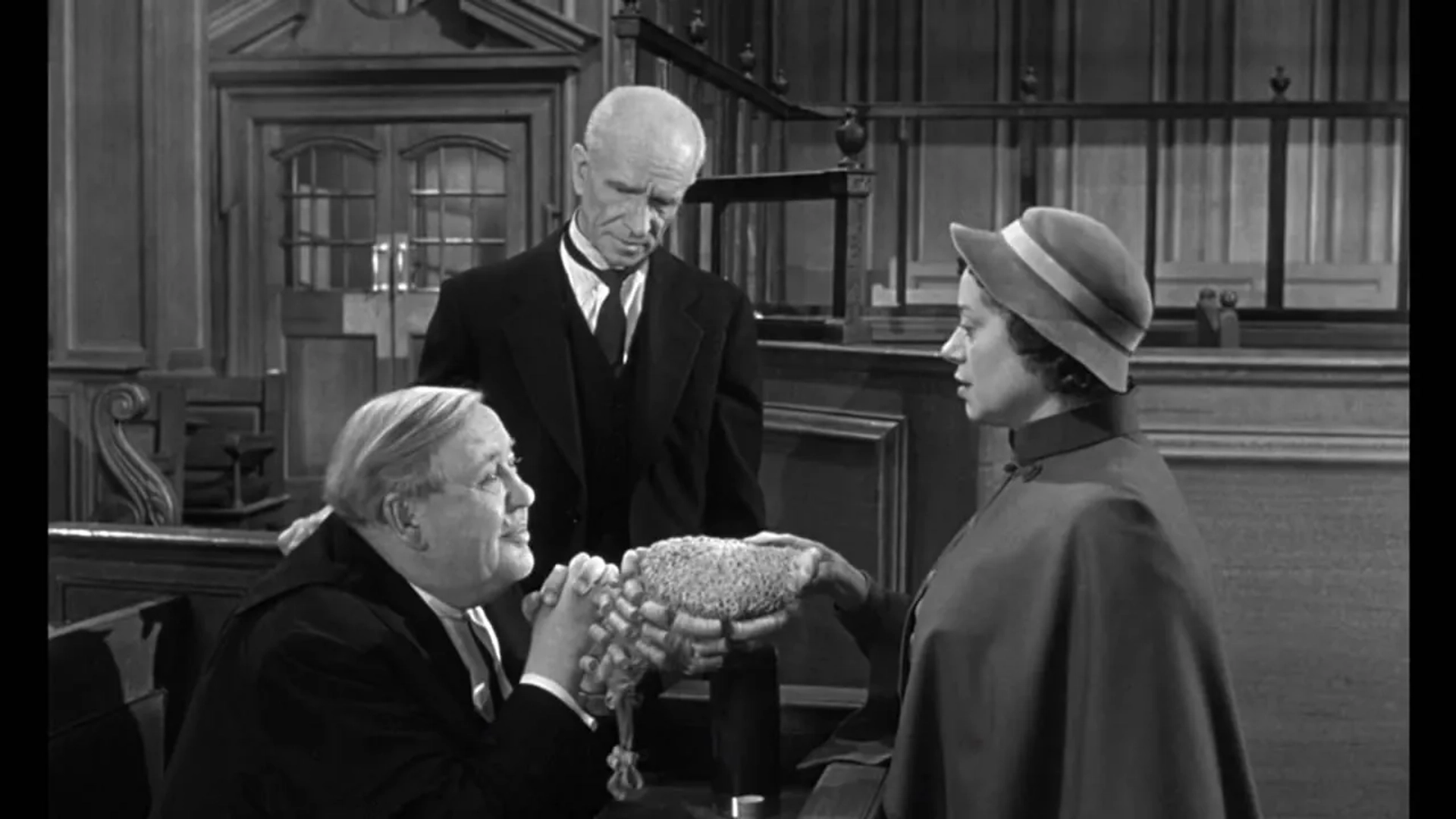 Charles Laughton, Elsa Lanchester, and Ian Wolfe in Witness for the Prosecution (1957)