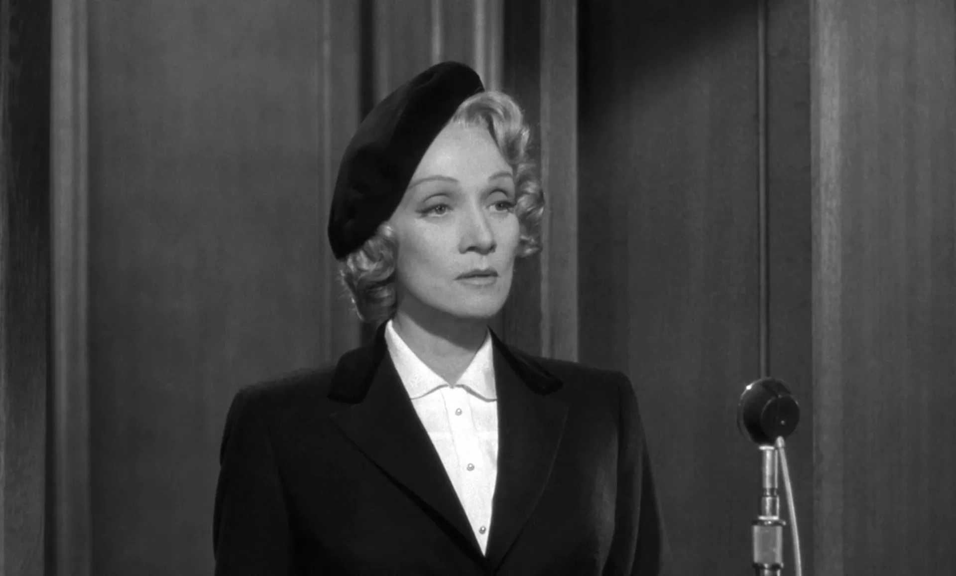 Marlene Dietrich in Witness for the Prosecution (1957)