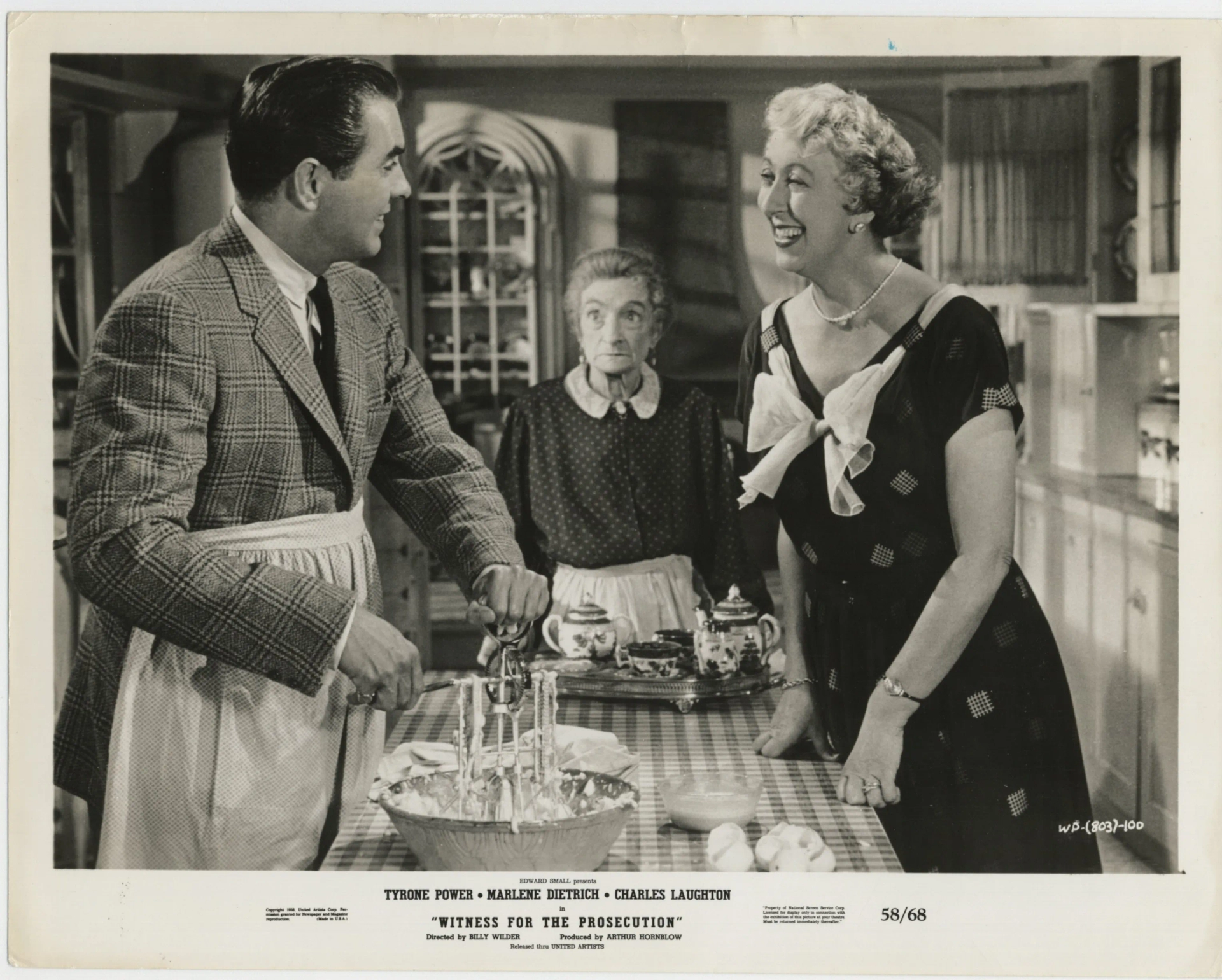 Tyrone Power, Una O'Connor, and Norma Varden in Witness for the Prosecution (1957)