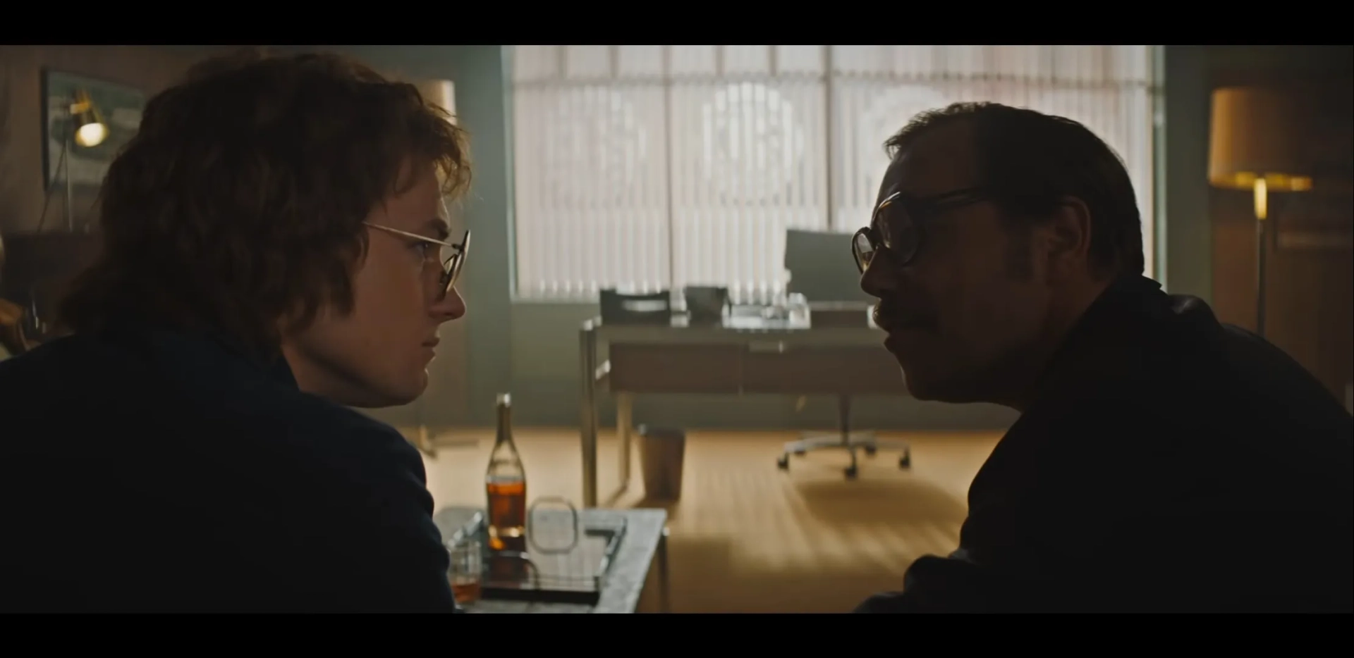 Stephen Graham and Taron Egerton in Rocketman (2019)