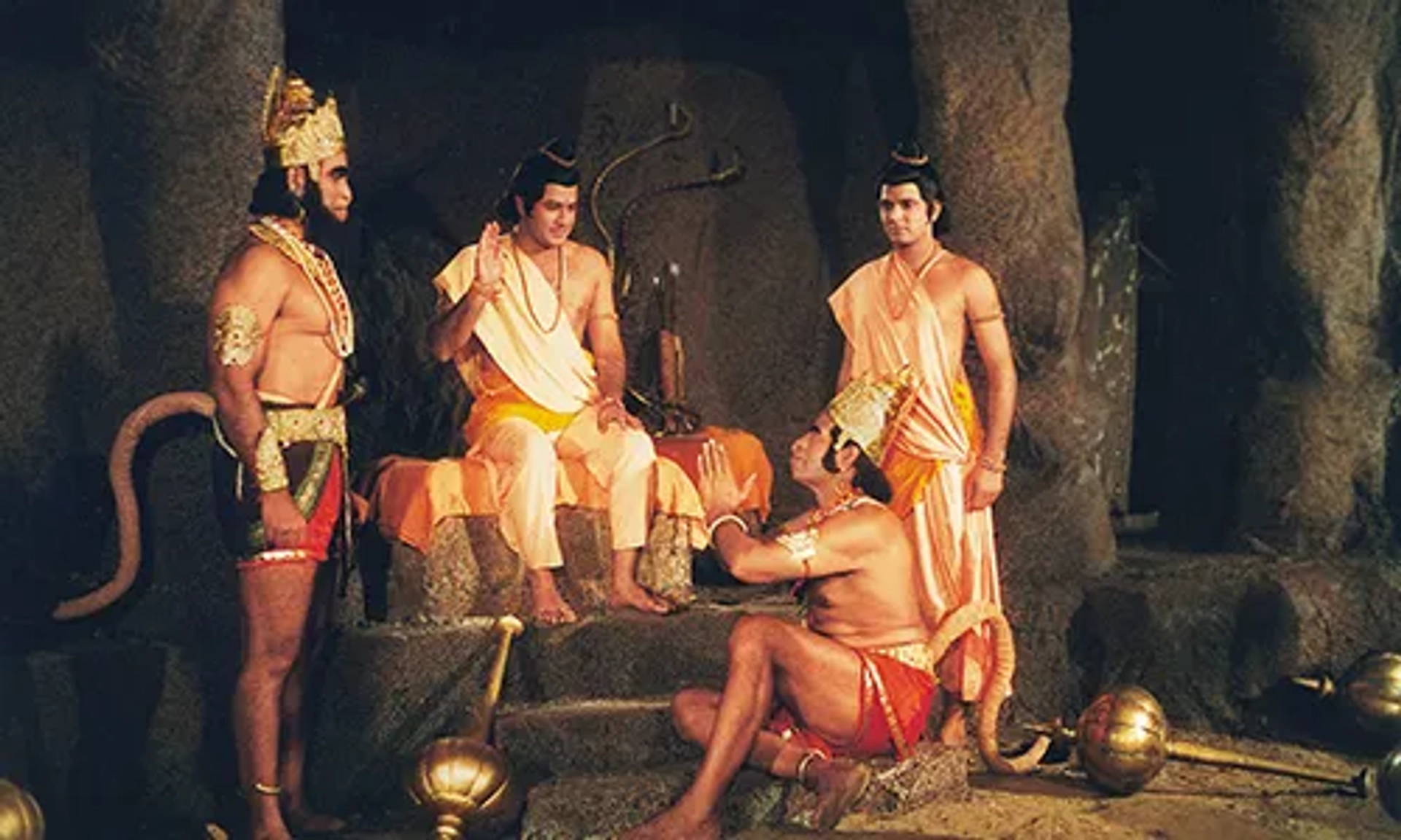 Sunil Lahri, Dara Singh Randhawa, Shyamsundar Kalani, and Arun Govil in Ramayan (1987)