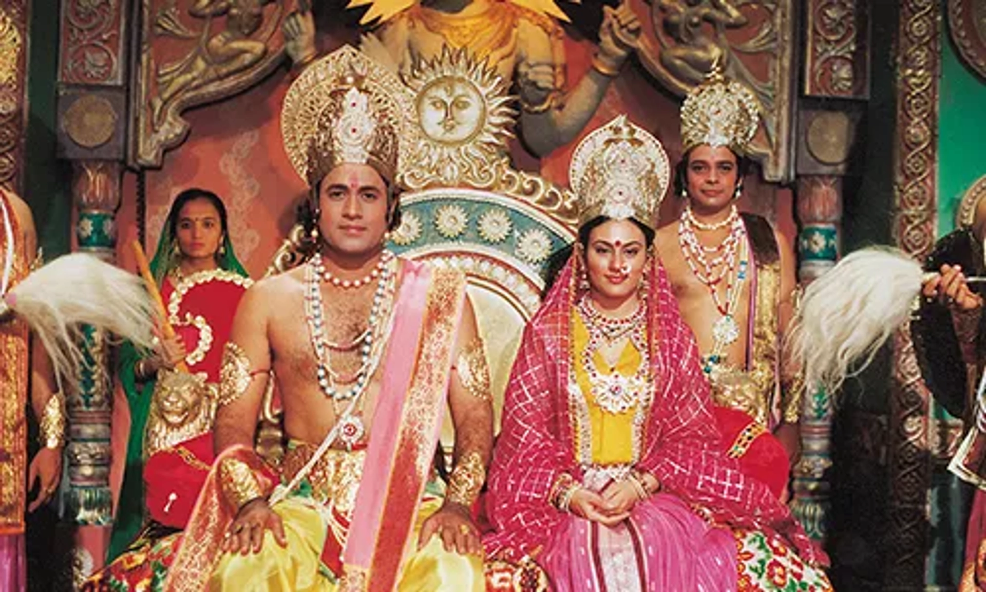 Deepika Chikhalia and Arun Govil in Ramayan (1987)