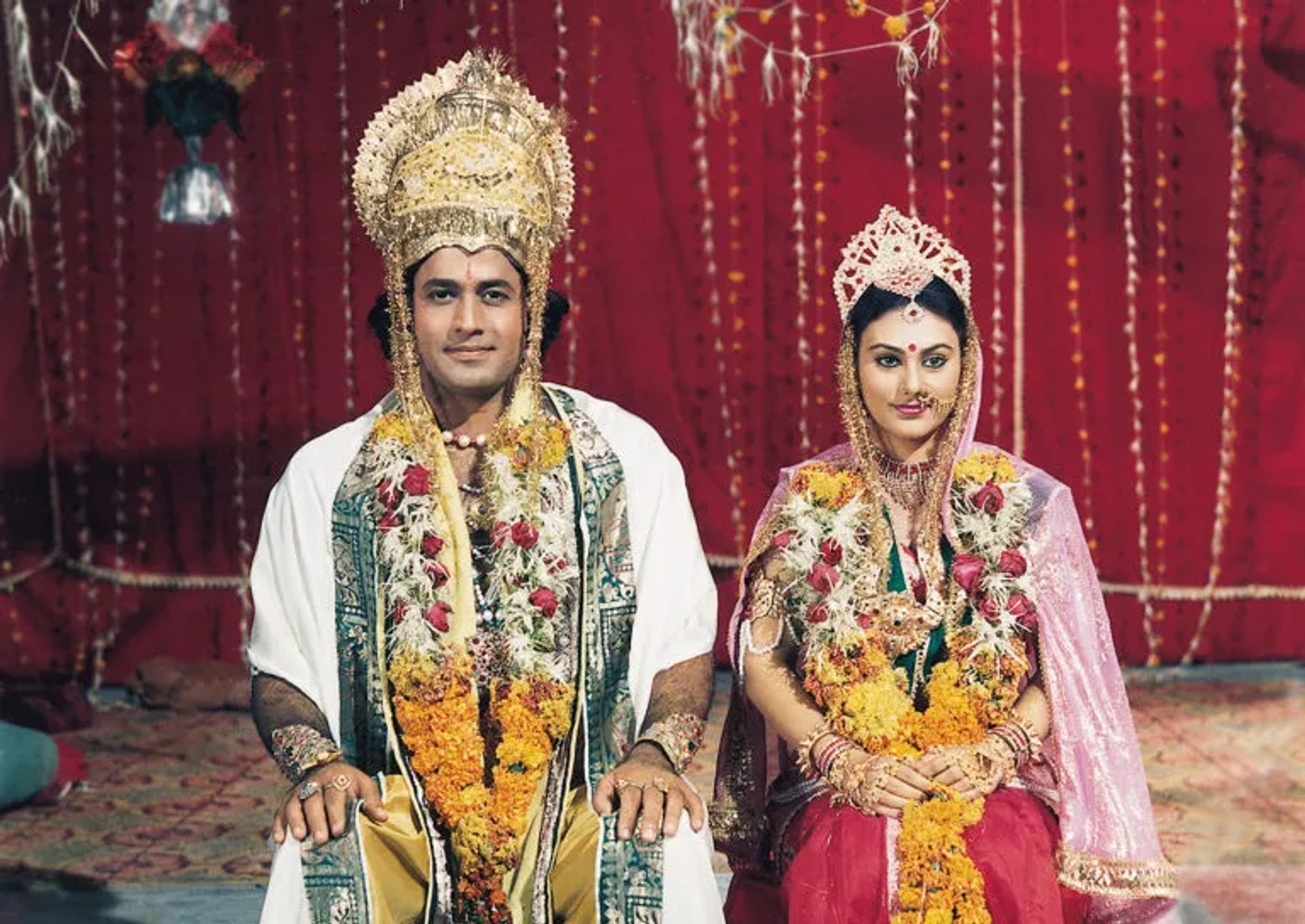 Deepika Chikhalia and Arun Govil in Ramayan (1987)