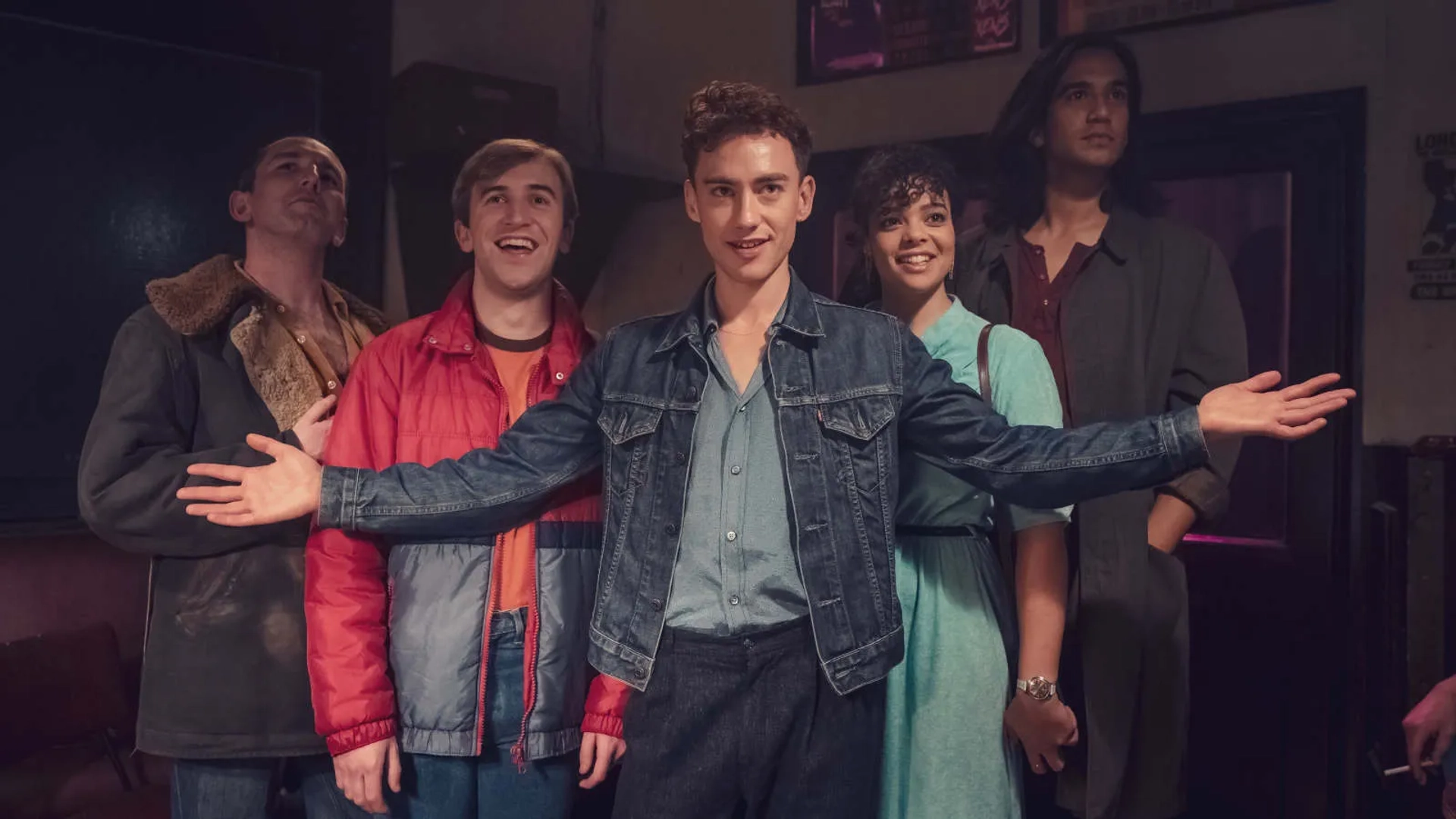 Nathaniel Curtis, Callum Scott Howells, Neil Ashton, Olly Alexander, and Lydia West in It's a Sin (2021)