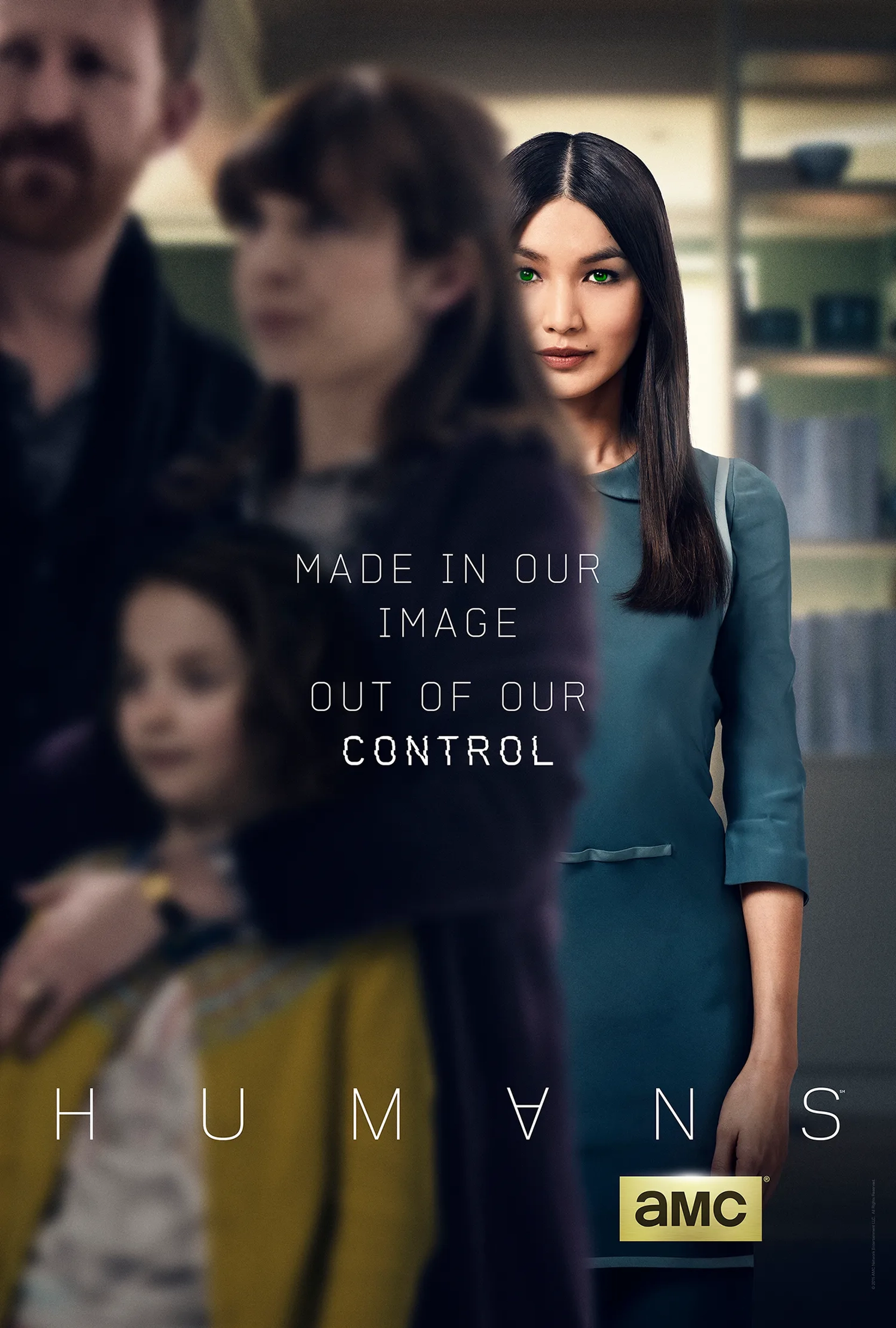 Tom Goodman-Hill, Katherine Parkinson, Gemma Chan, and Pixie Davies in Humans (2015)