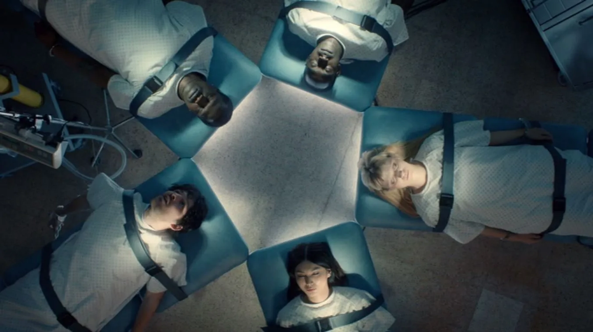 Gemma Chan, Colin Morgan, Ivanno Jeremiah, Emily Berrington, and Sope Dirisu in Humans (2015)