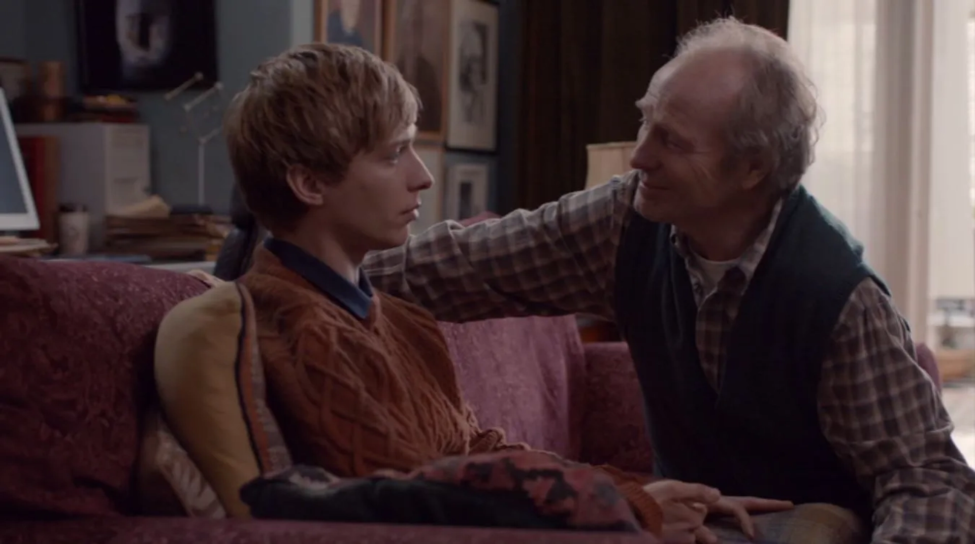 William Hurt and Will Tudor in Humans (2015)