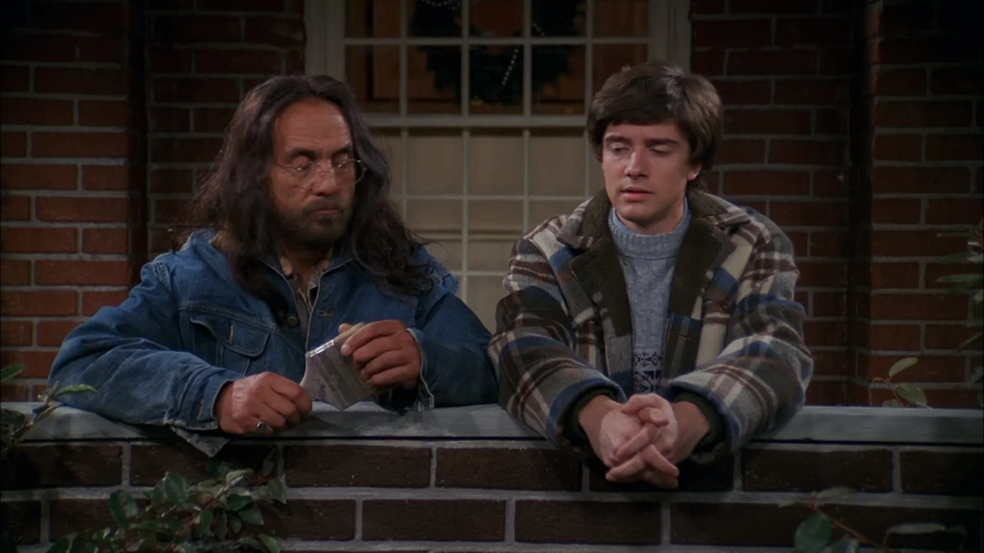 Tommy Chong and Topher Grace in That '70s Show (1998)