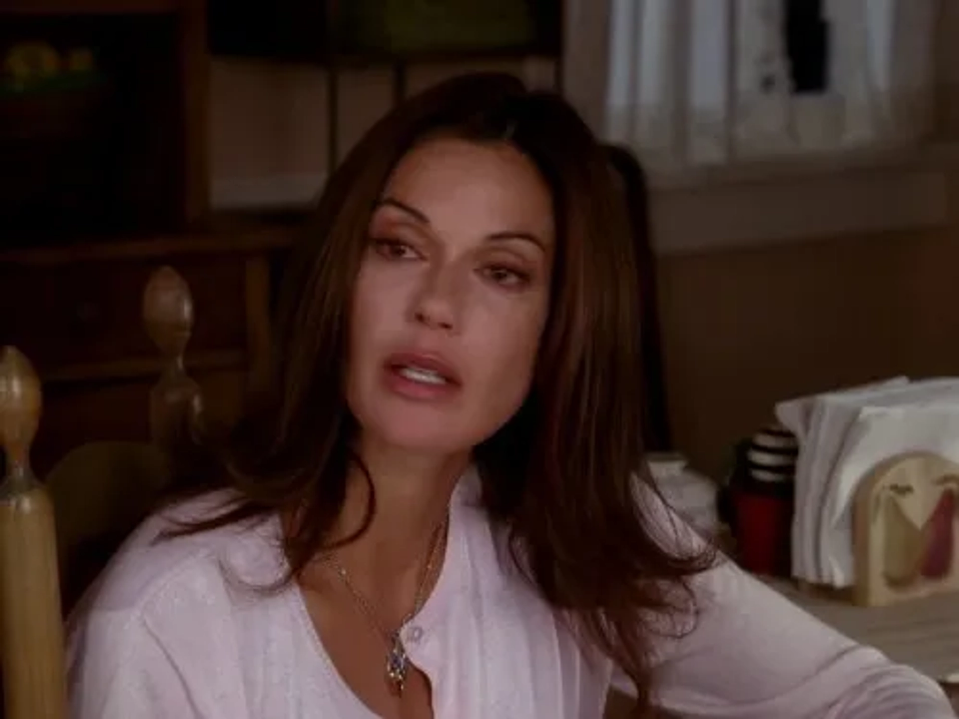 Teri Hatcher in Desperate Housewives (2004)