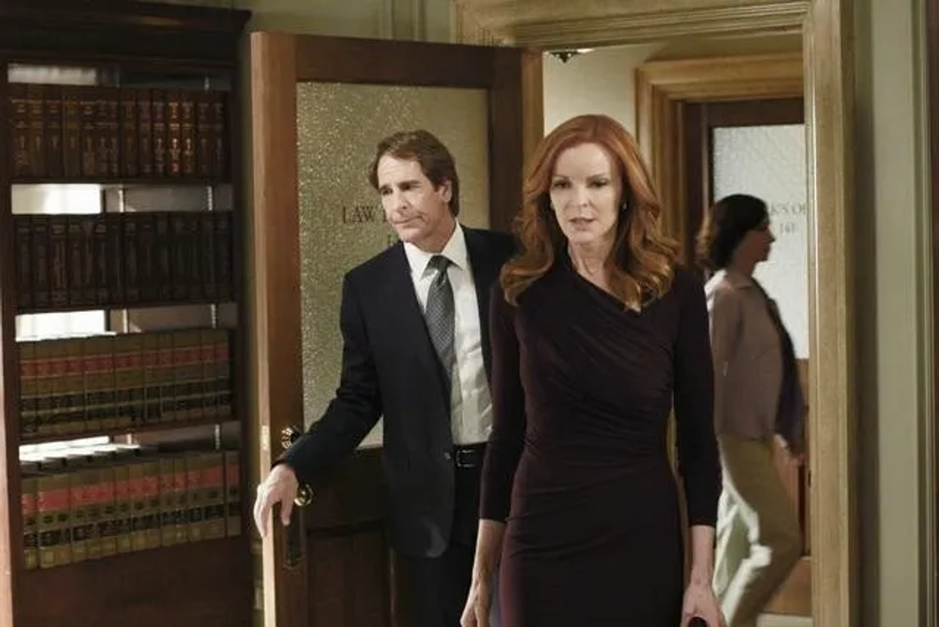 Scott Bakula and Marcia Cross in Desperate Housewives (2004)