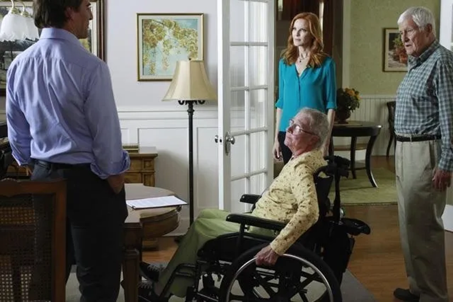 Scott Bakula, Orson Bean, Marcia Cross, and Kathryn Joosten in Desperate Housewives (2004)