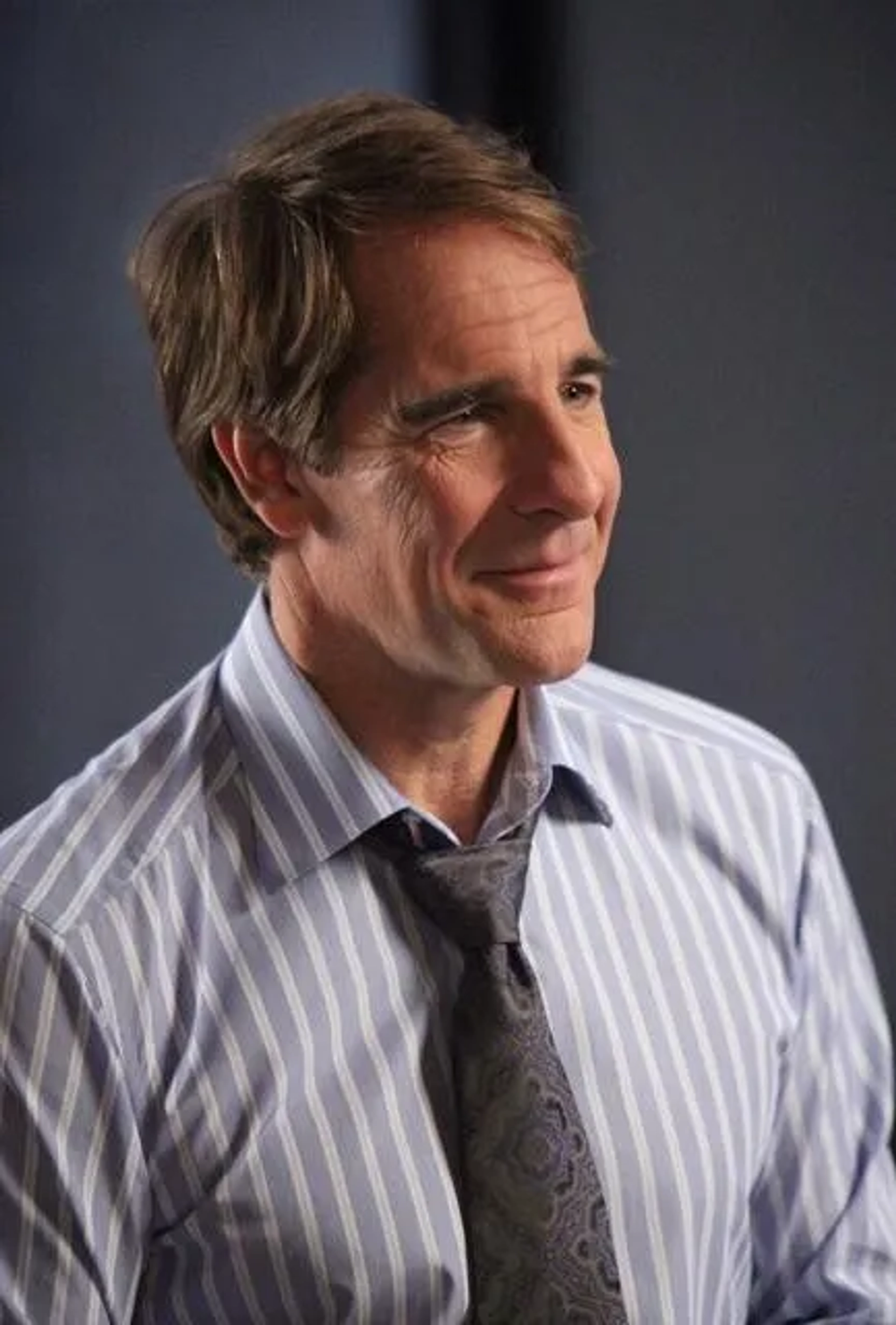 Scott Bakula in Desperate Housewives (2004)