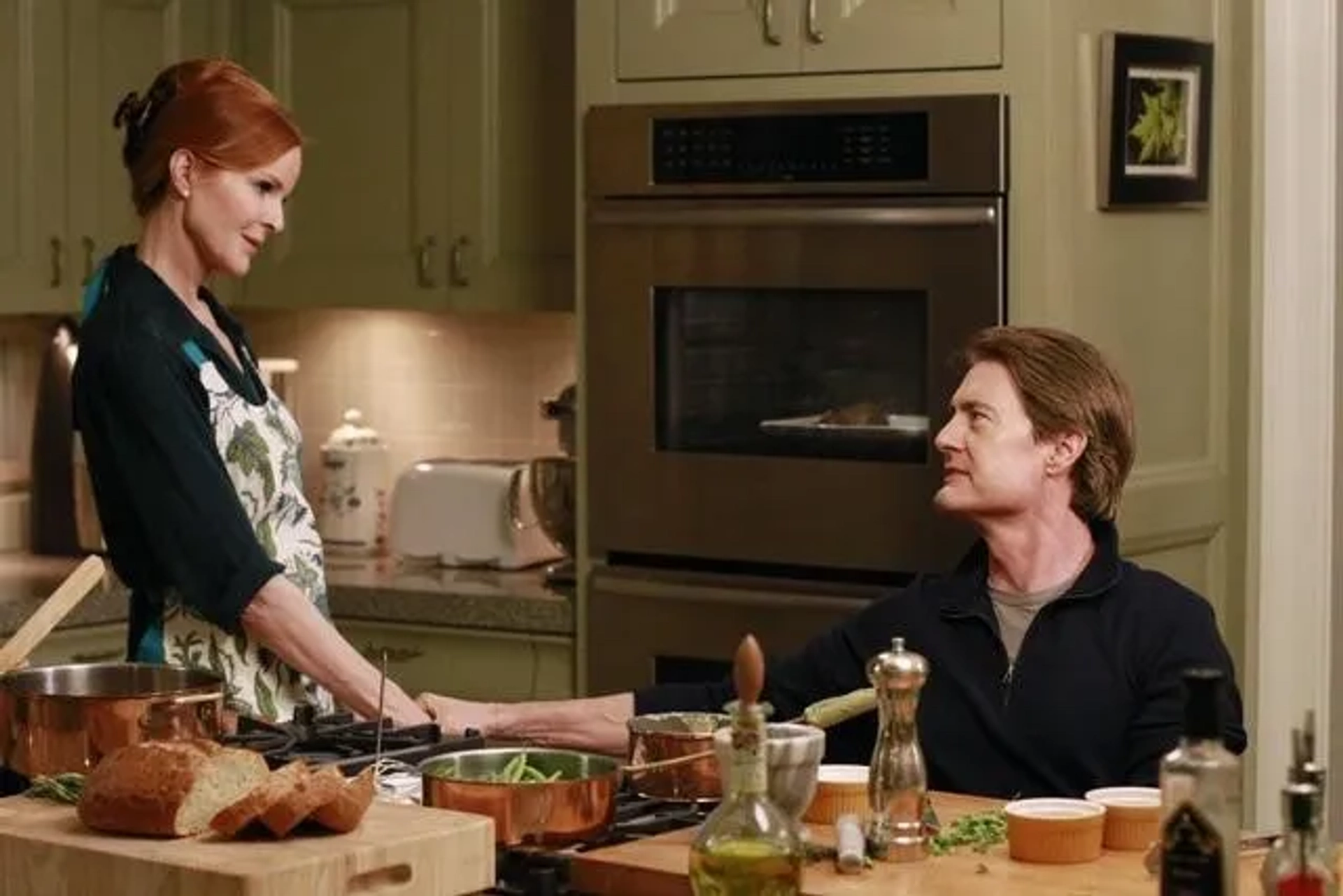 Kyle MacLachlan and Marcia Cross in Desperate Housewives (2004)