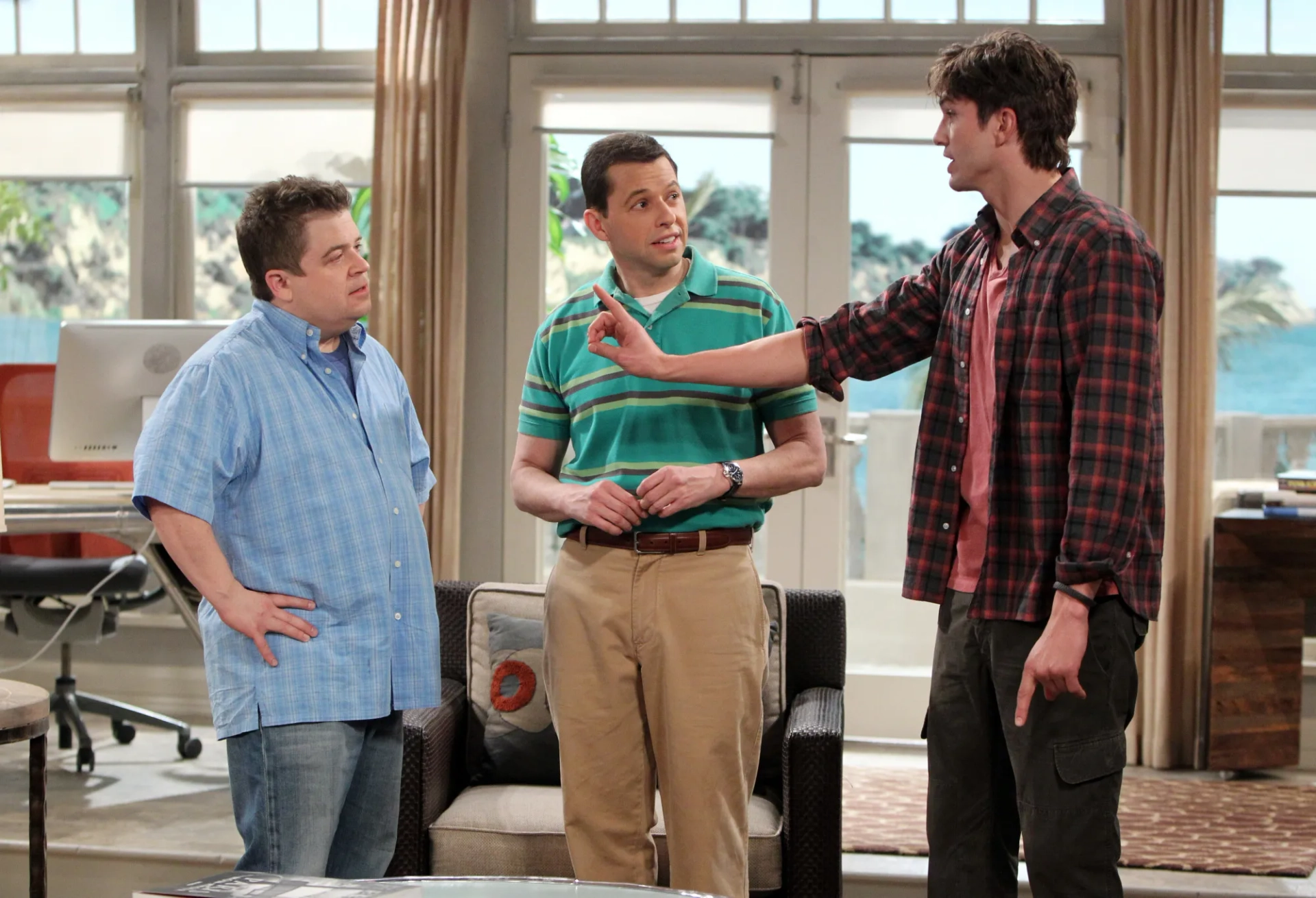 Jon Cryer, Ashton Kutcher, and Patton Oswalt in Two and a Half Men (2003)