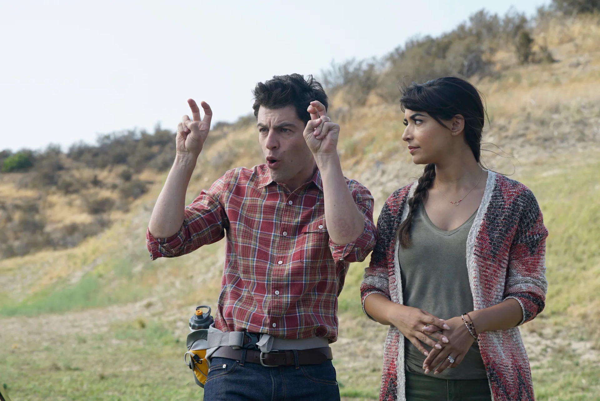 Max Greenfield and Hannah Simone in New Girl (2011)