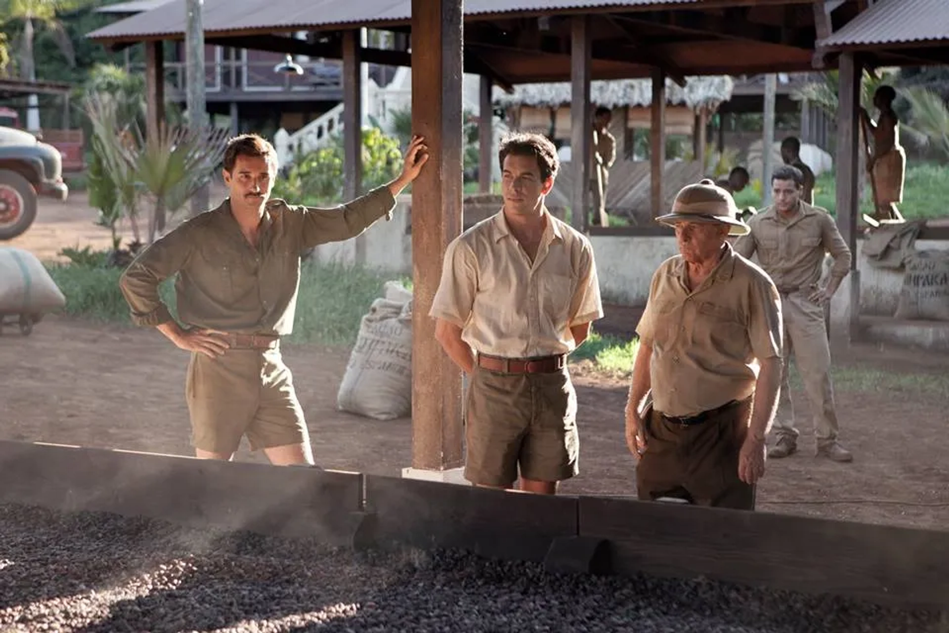 Emilio Gutiérrez Caba, Mario Casas, and Alain Hernández in Palm Trees in the Snow (2015)