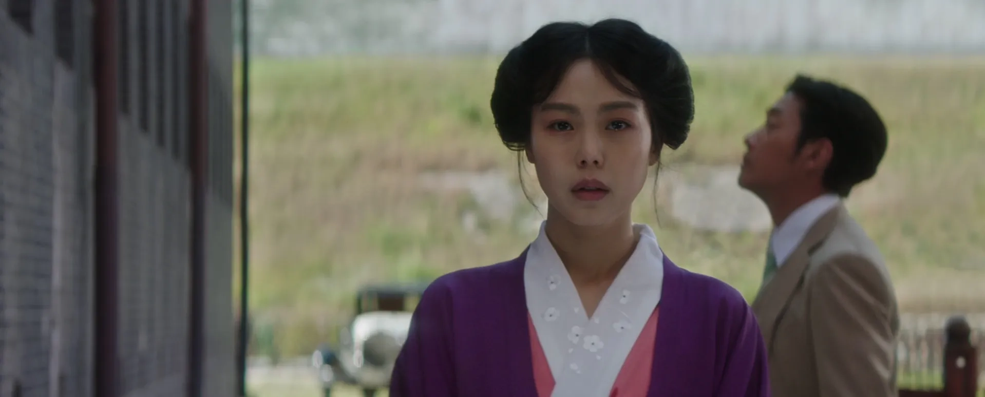 Kim Min-hee and Ha Jung-woo in The Handmaiden (2016)