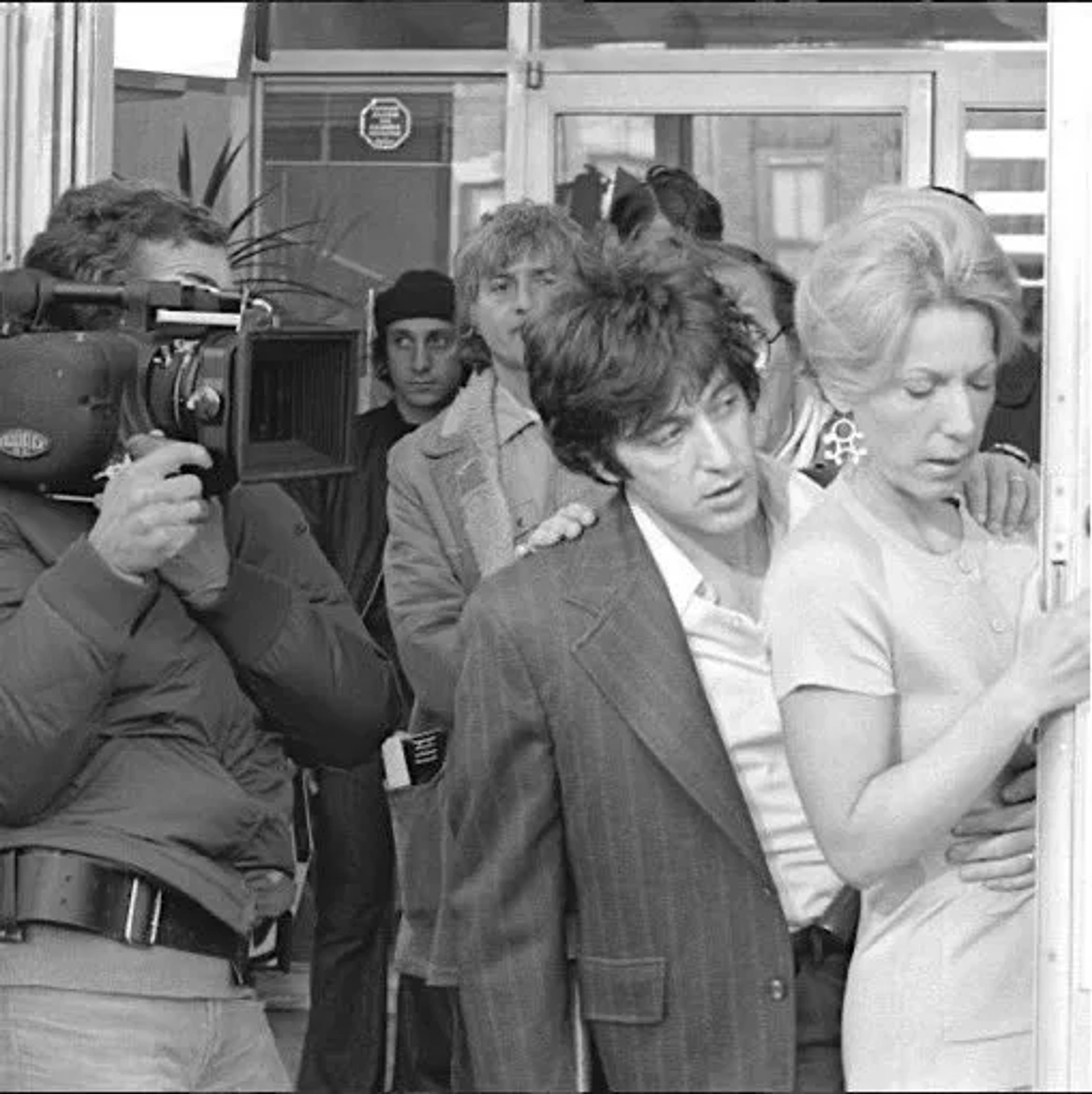 Al Pacino and Penelope Allen in Dog Day Afternoon (1975)