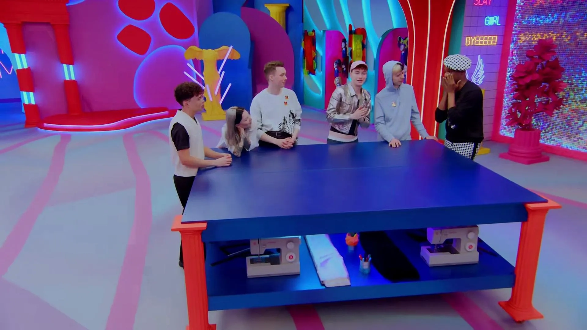 Kelly Heelton, Loreley Rivers, Metamorkid, Yvonne Nightstand, Victoria Shakespears, and Pandora Nox in Drag Race Germany (2023)