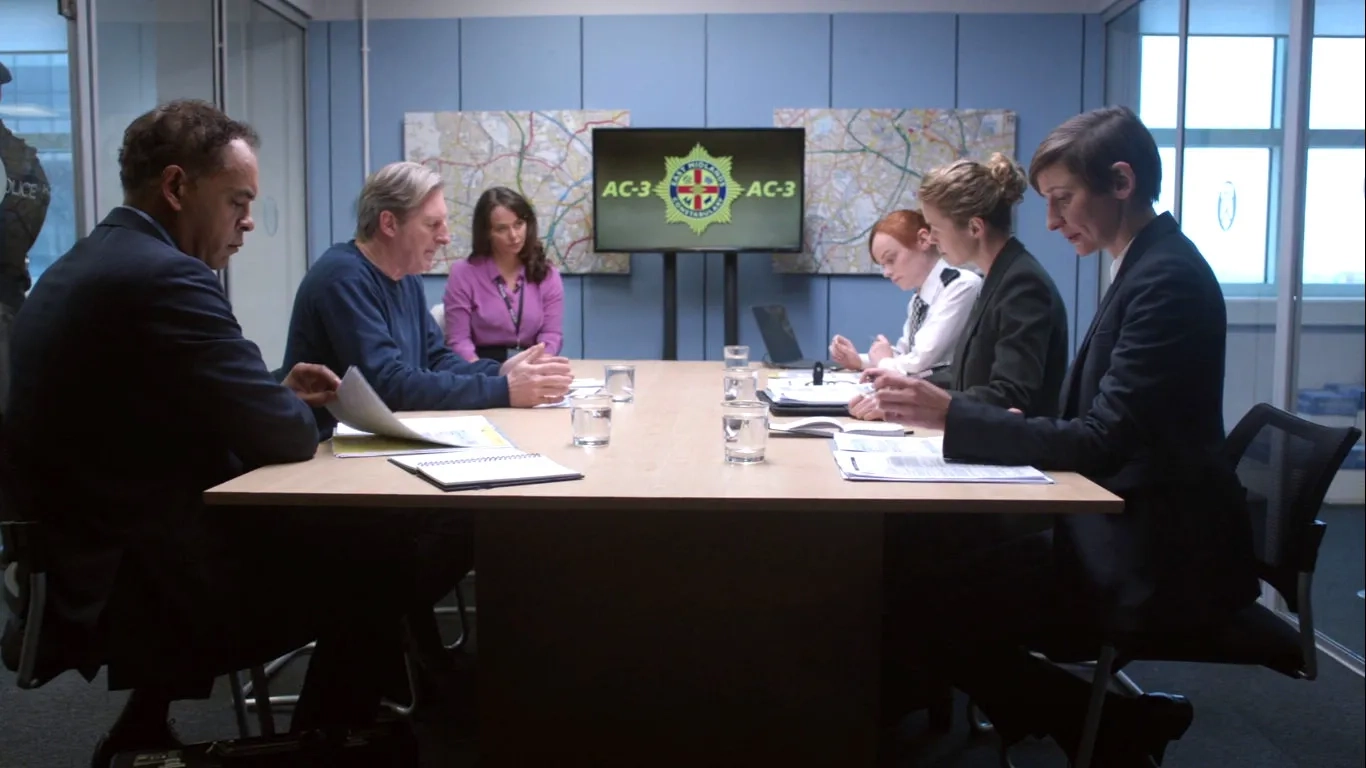 Adrian Dunbar, Peter De Jersey, Polly Walker, Anna Maxwell Martin, Natalie Gavin, and Laura Elphinstone in Line of Duty (2012)