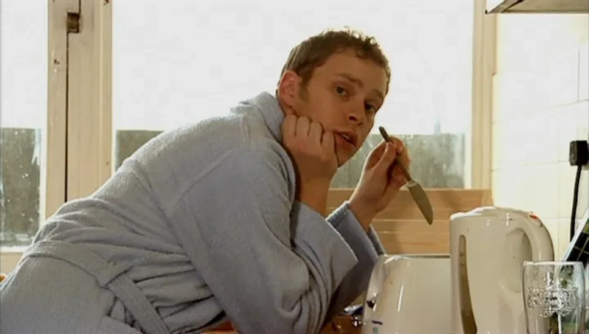 Robert Webb in Peep Show (2003)