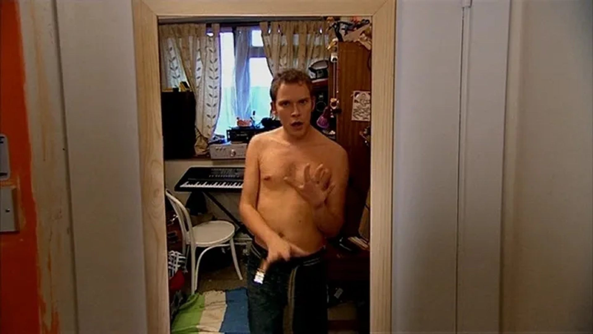 Robert Webb in Peep Show (2003)