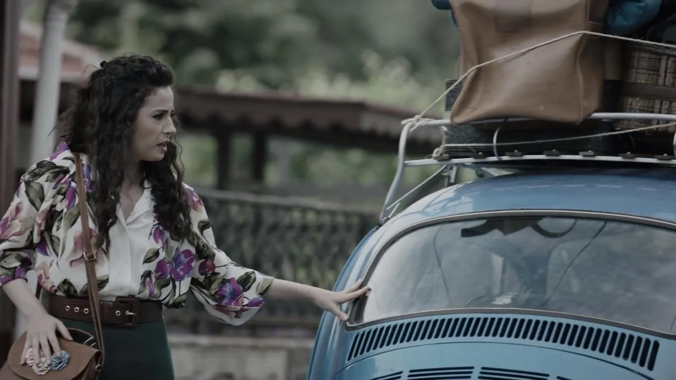 Basak Özkan in Persona (2018)