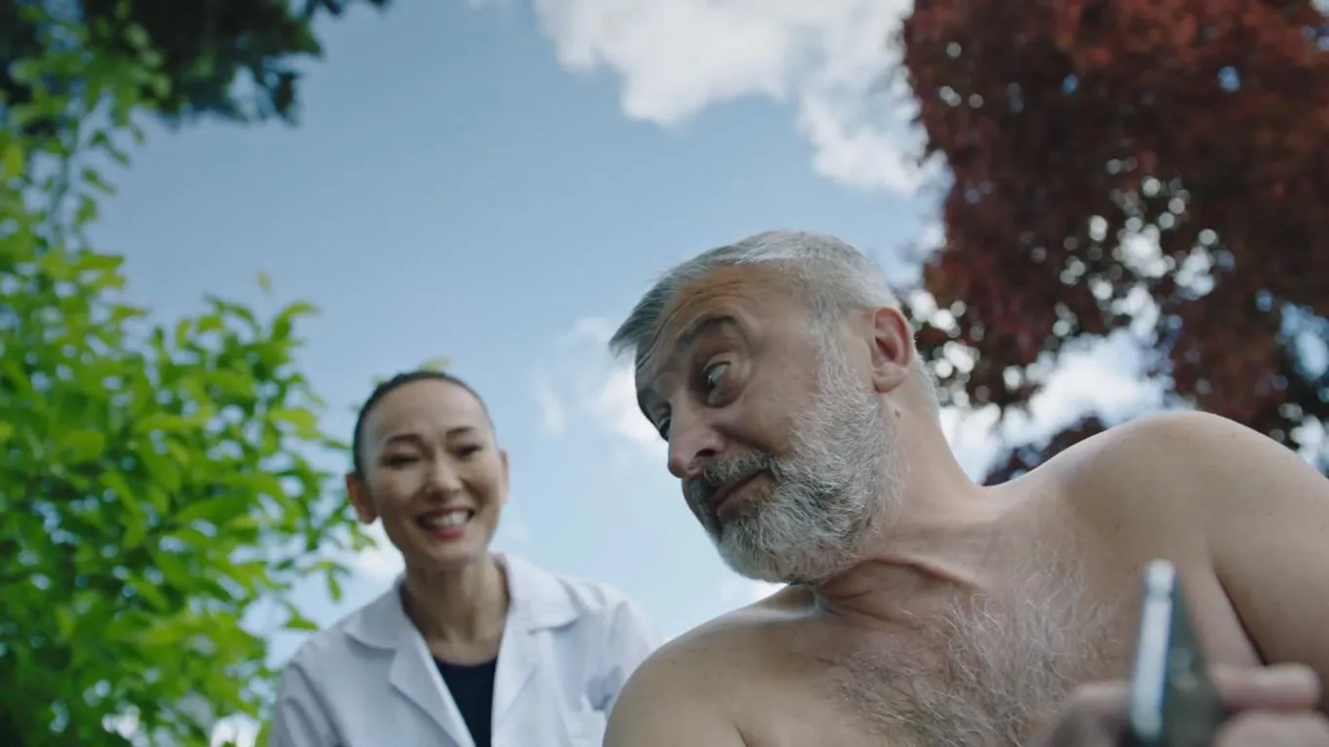 Hüseyin Avni Danyal and Aizhan Shamiyeva in Persona (2018)