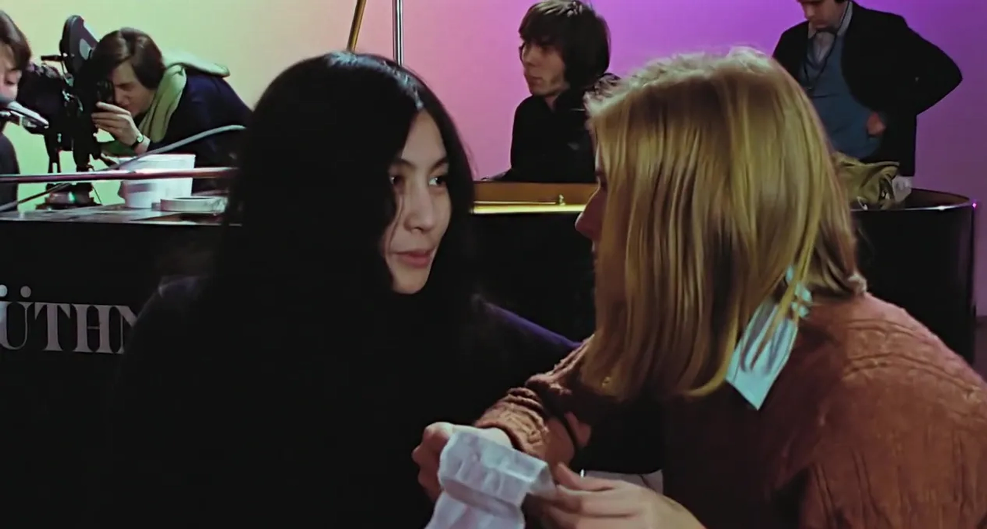 Linda McCartney and Yoko Ono in The Beatles: Get Back: Part 1: Days 1-7 (2021)