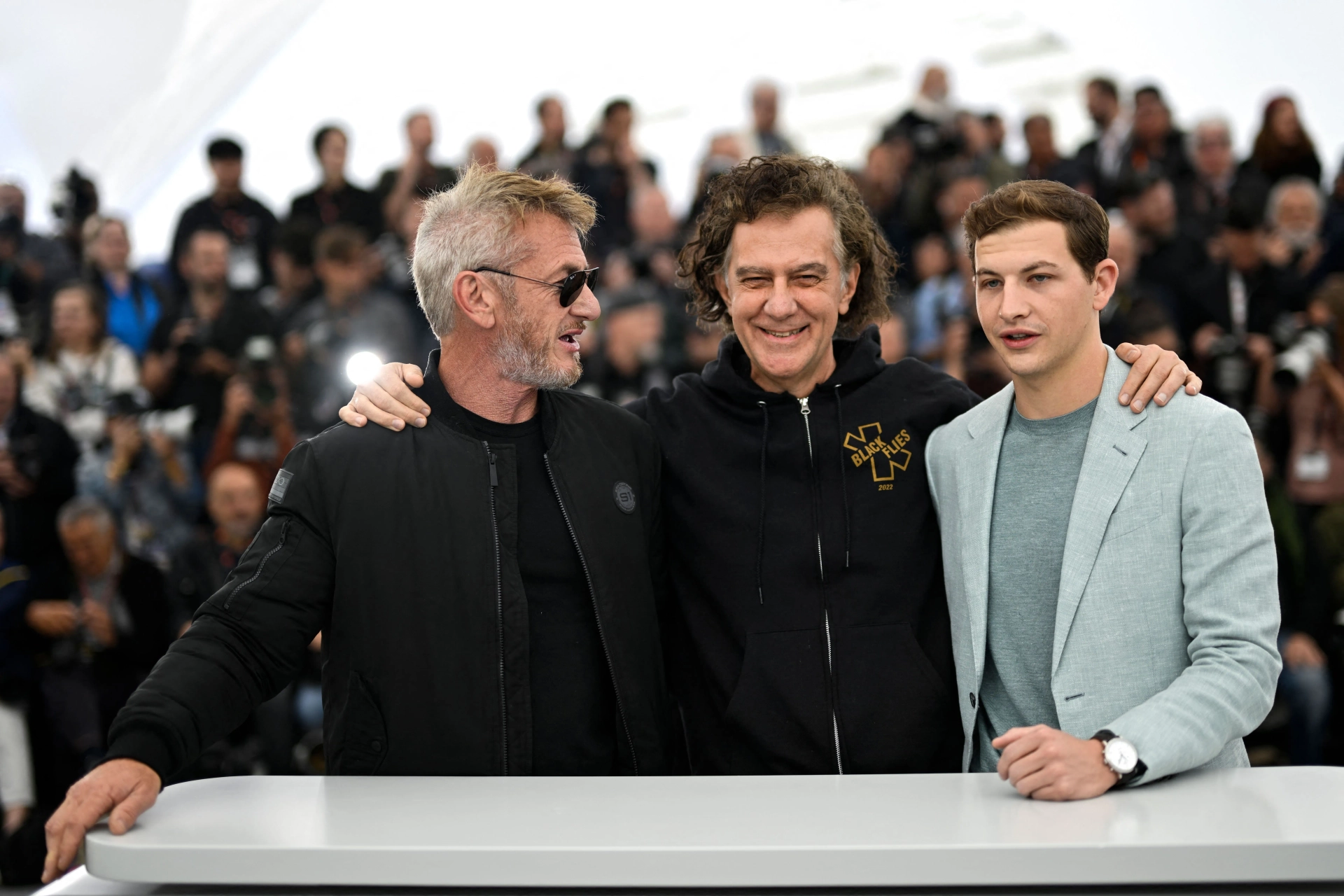 Sean Penn, Jean-Stéphane Sauvaire, and Tye Sheridan at an event for Asphalt City (2023)