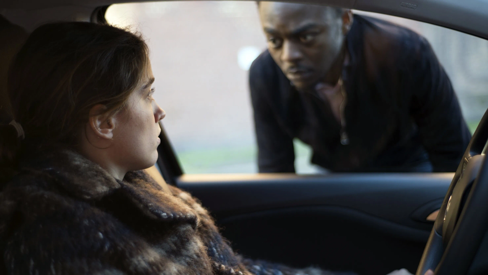 Adèle Haenel and Marc Zinga in The Unknown Girl (2016)