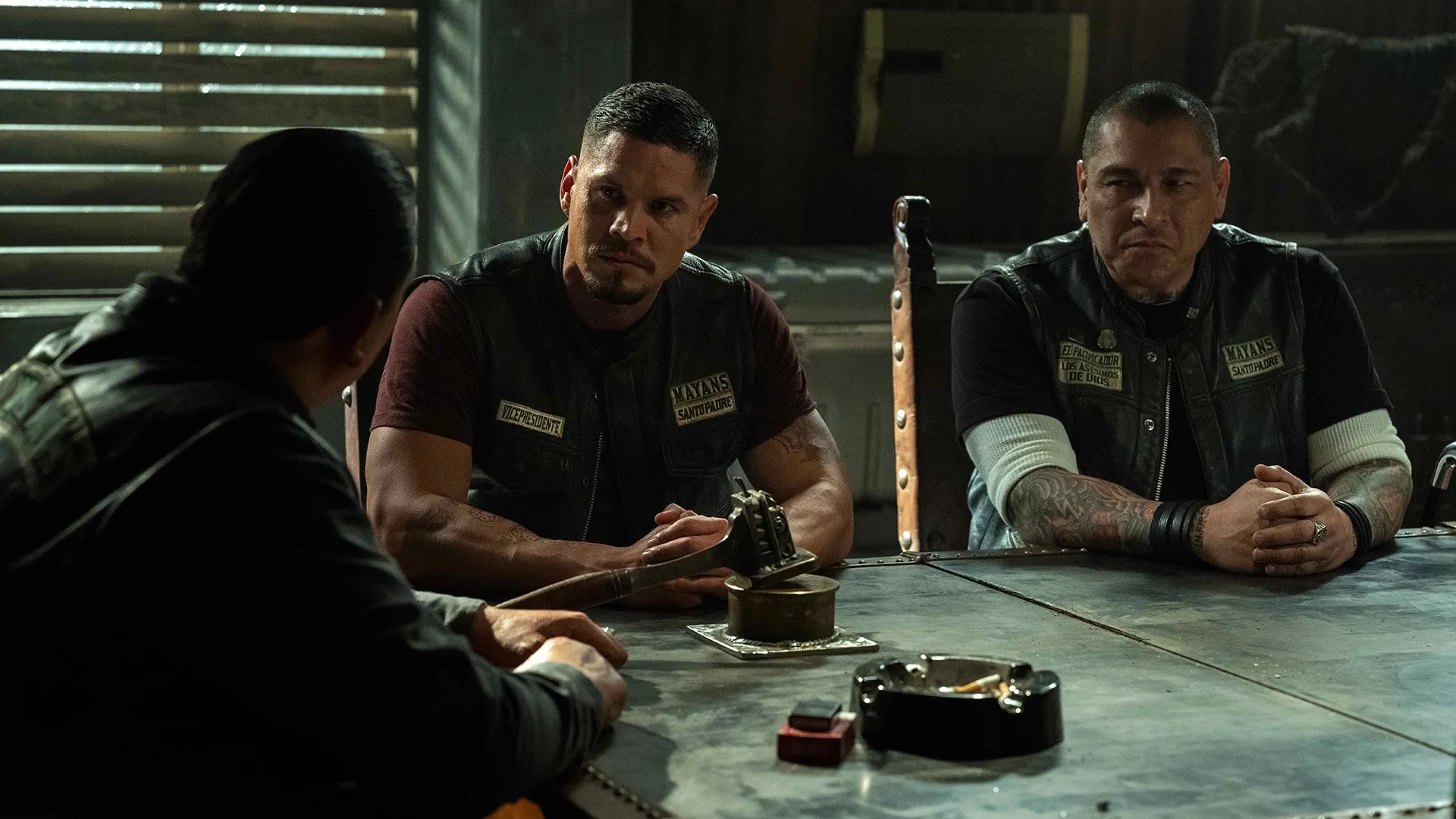 Frankie Loyal and JD Pardo in Mayans M.C.: When I Die, I Want Your Hands on My Eyes (2022)