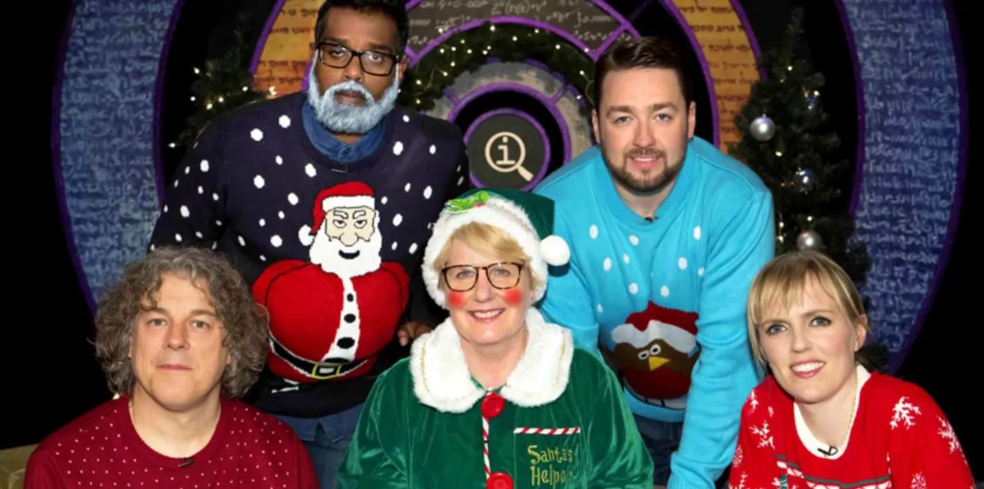 Alan Davies, Sandi Toksvig, Jason Manford, Holly Walsh, and Romesh Ranganathan in QI (2003)