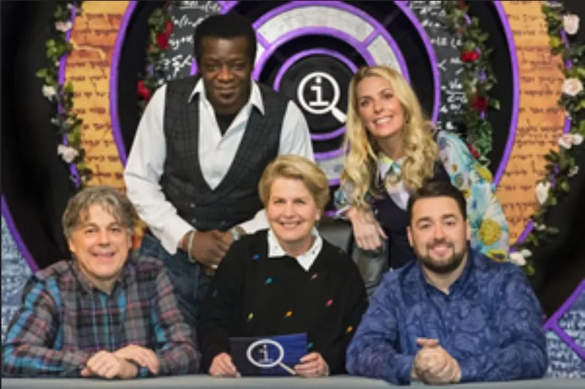 Alan Davies, Sandi Toksvig, Stephen K. Amos, Jason Manford, and Sara Pascoe in QI (2003)