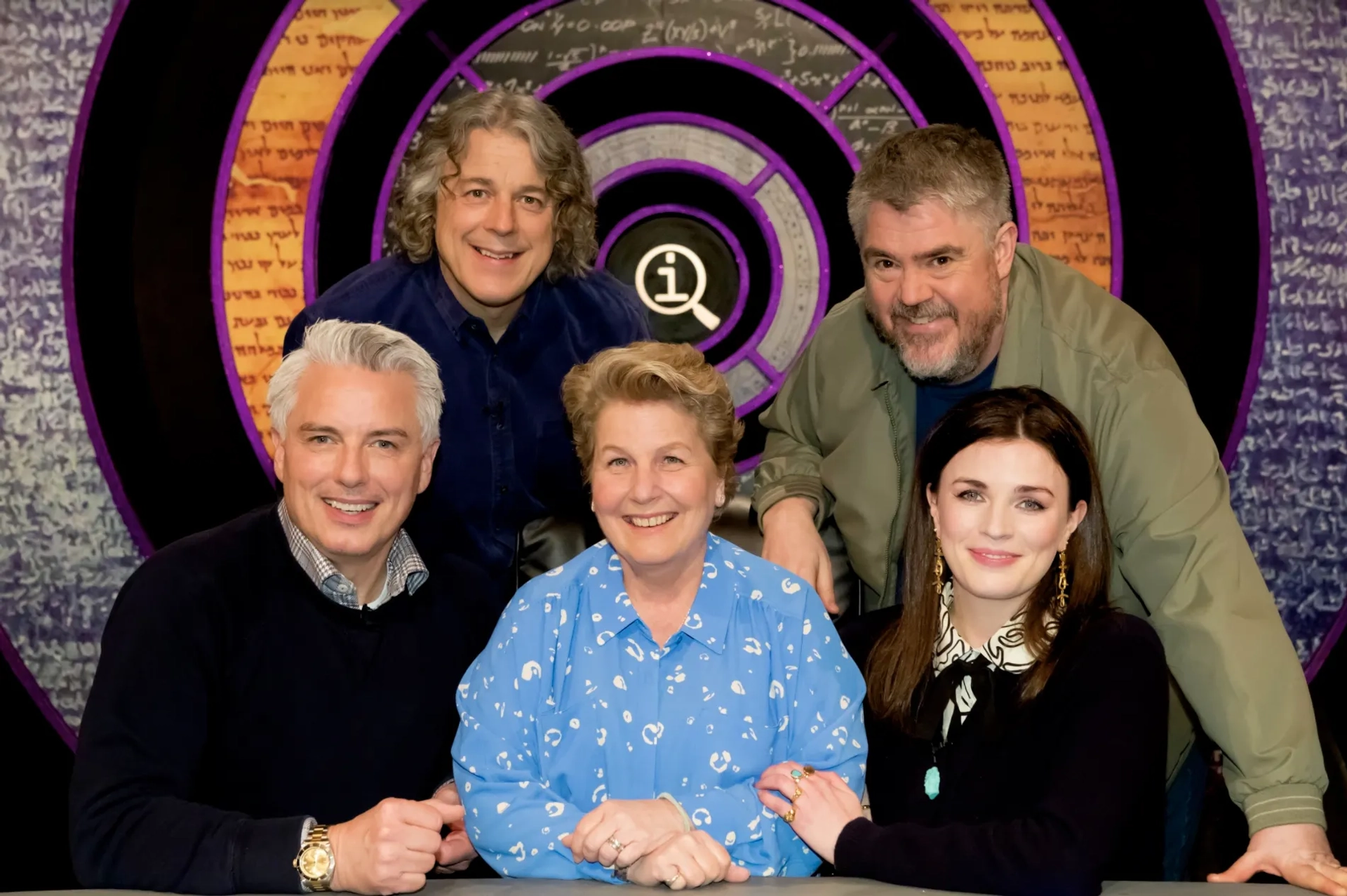 John Barrowman, Alan Davies, Phill Jupitus, Sandi Toksvig, and Aisling Bea in QI (2003)