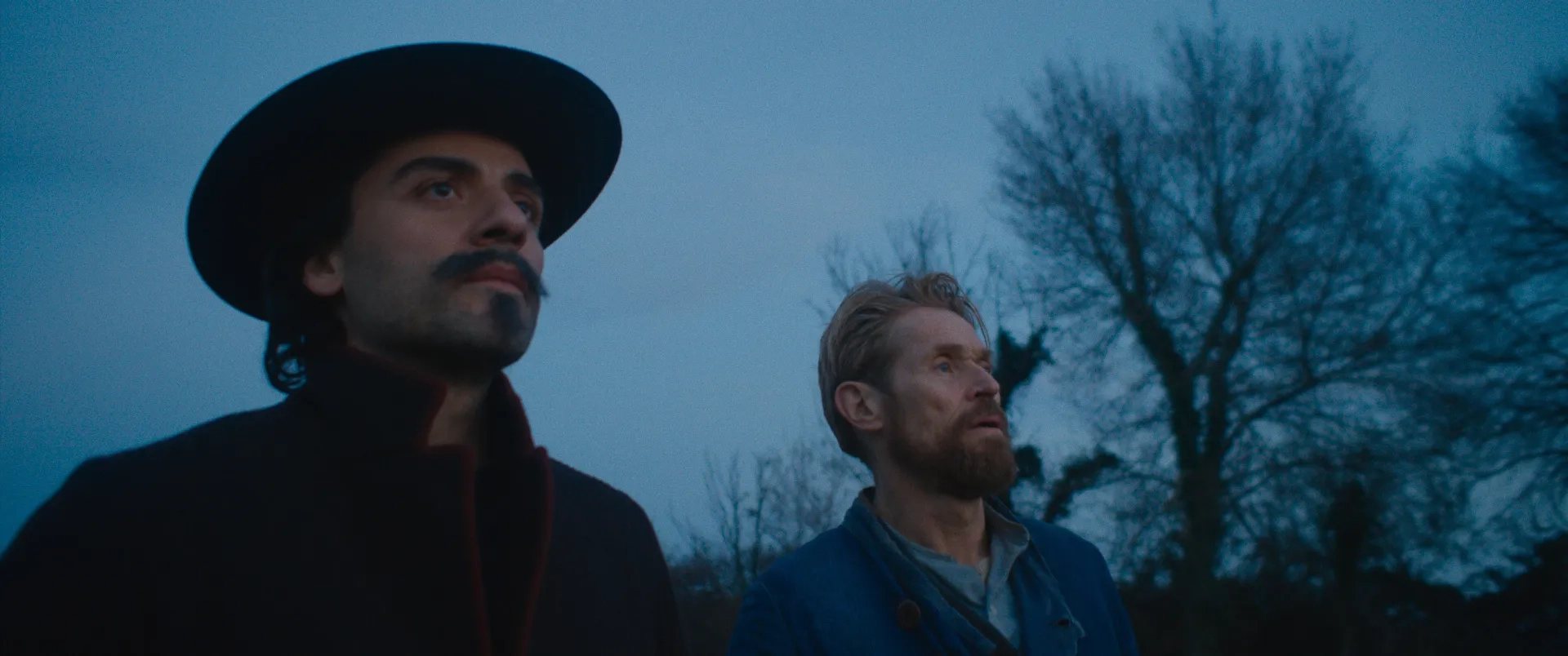 Willem Dafoe and Oscar Isaac in At Eternity's Gate (2018)