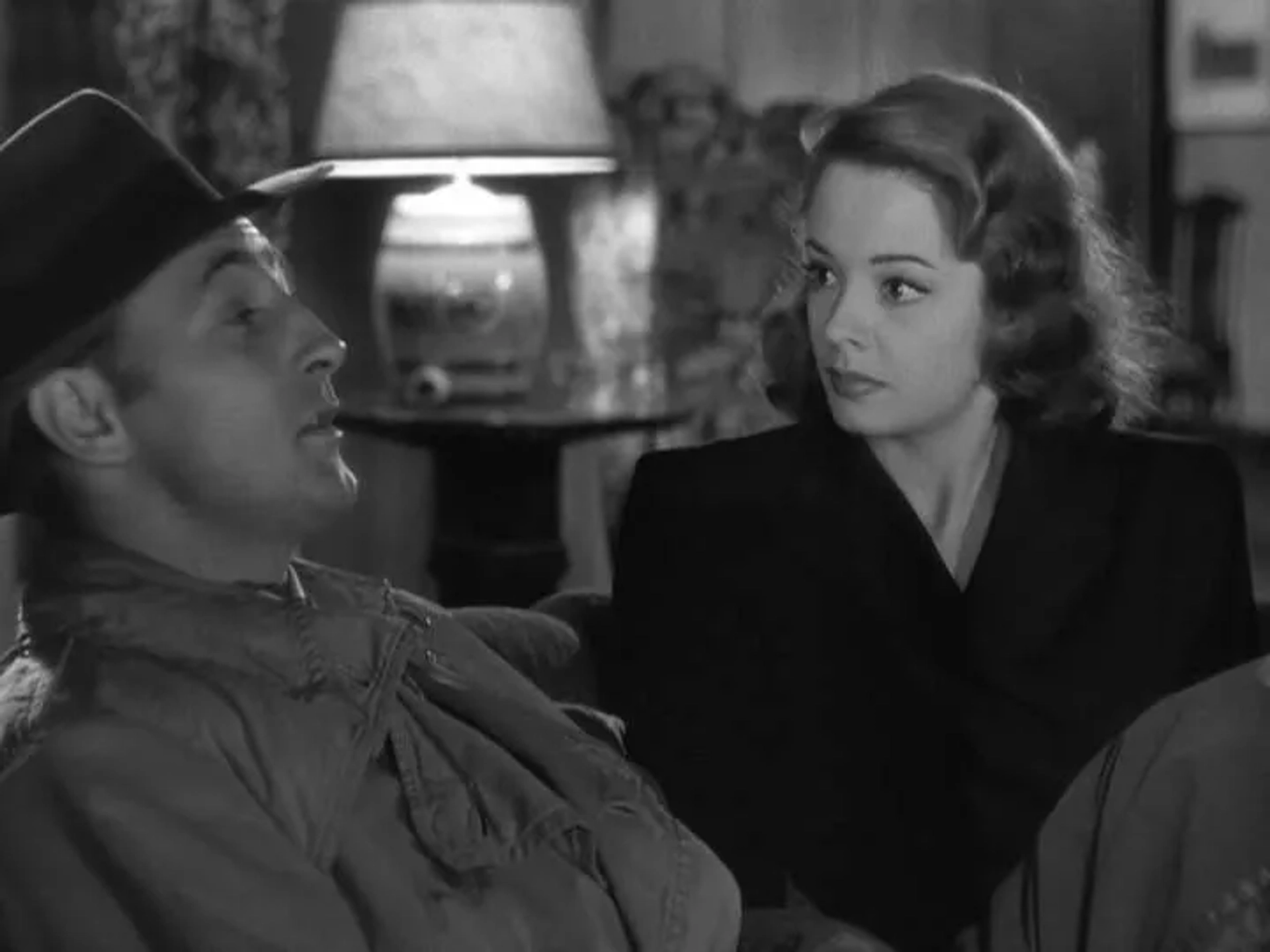 Robert Mitchum and Jane Greer in Out of the Past (1947)