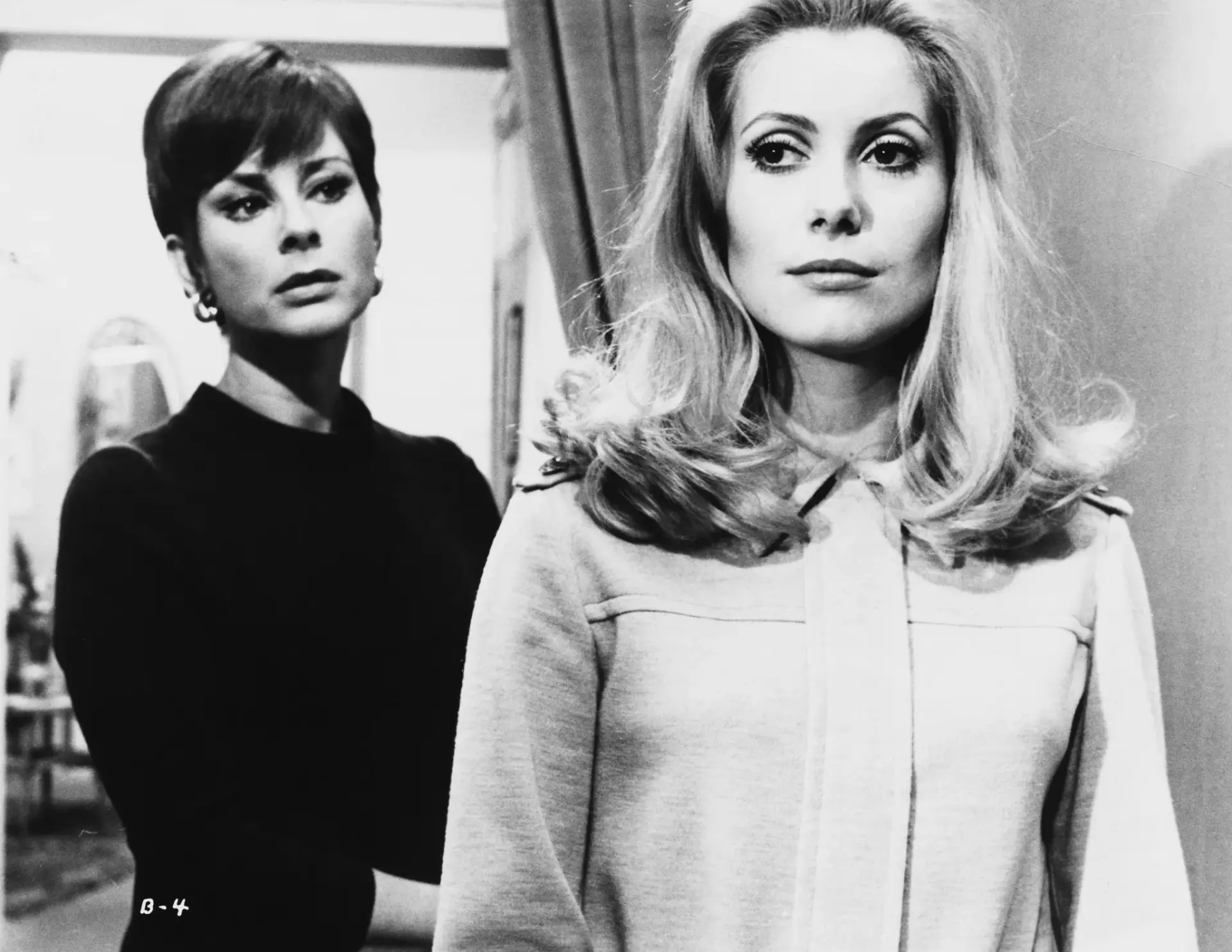 فیلم زیبای روز 1967 (Belle de Jour 1967)