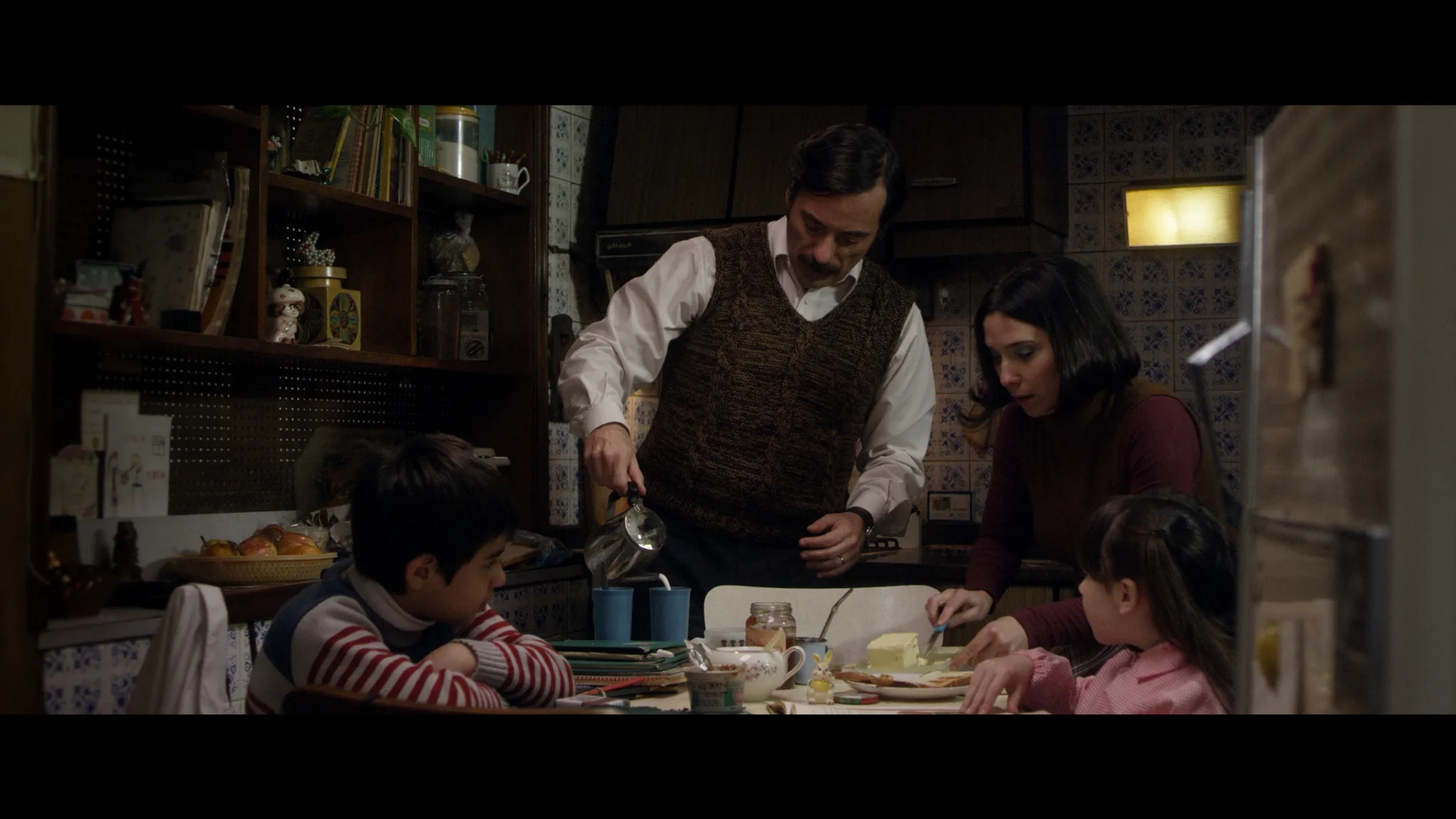 فیلم شب طولانی فرانسیسکو سانتیس (The Long Night of Francisco Sanctis 2016)