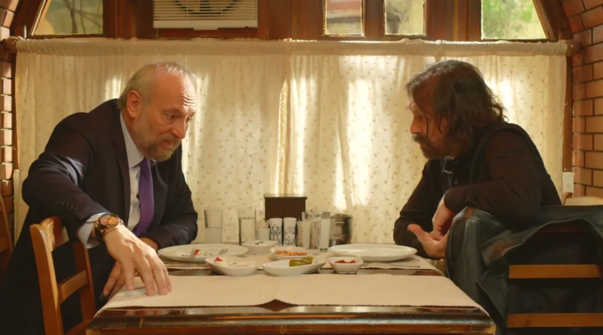 Ege Aydan and Erdal Besikçioglu in Behzat Ç: An Ankara Detective Story: 105.Bölüm (2019)