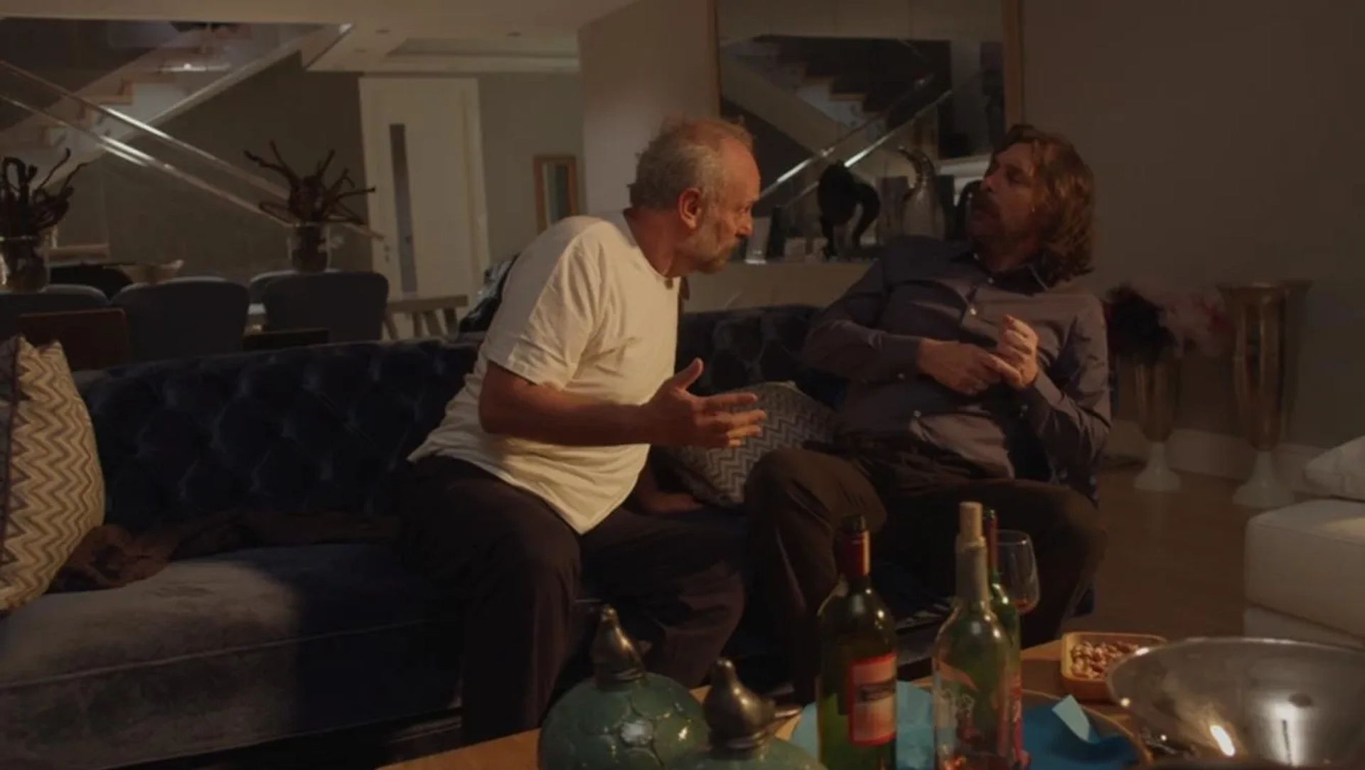 Ege Aydan and Erdal Besikçioglu in Behzat Ç: An Ankara Detective Story: 104.Bölüm (2019)