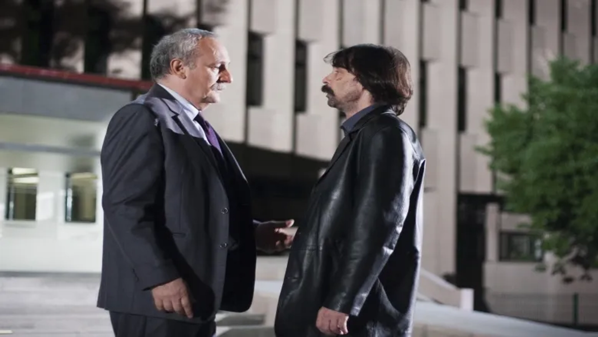 Ege Aydan and Erdal Besikçioglu in Behzat Ç: An Ankara Detective Story (2010)