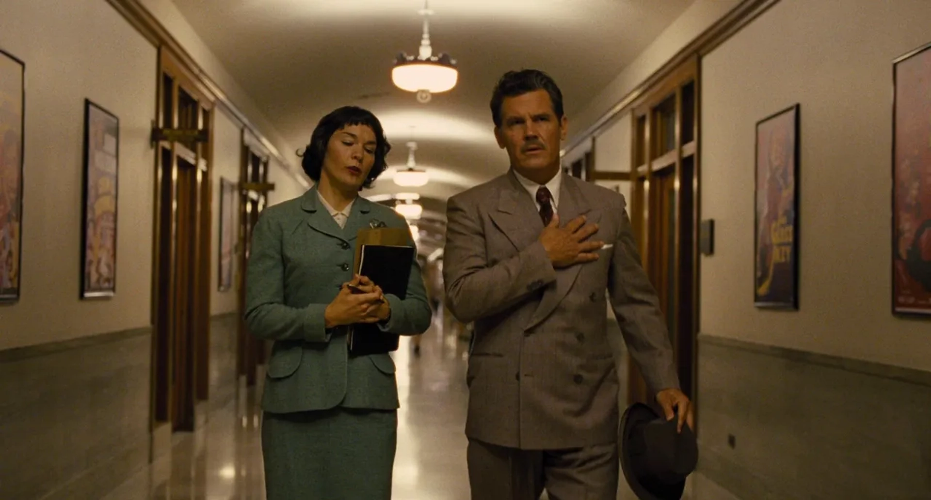 Josh Brolin and Heather Goldenhersh in Hail, Caesar! (2016)