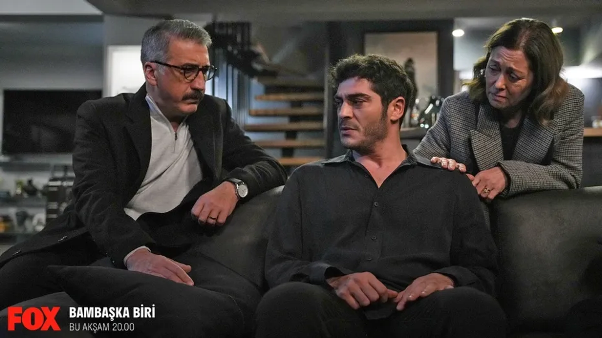 Cem Davran, Gülçin Hatihan, and Burak Deniz in Another Love (2023)