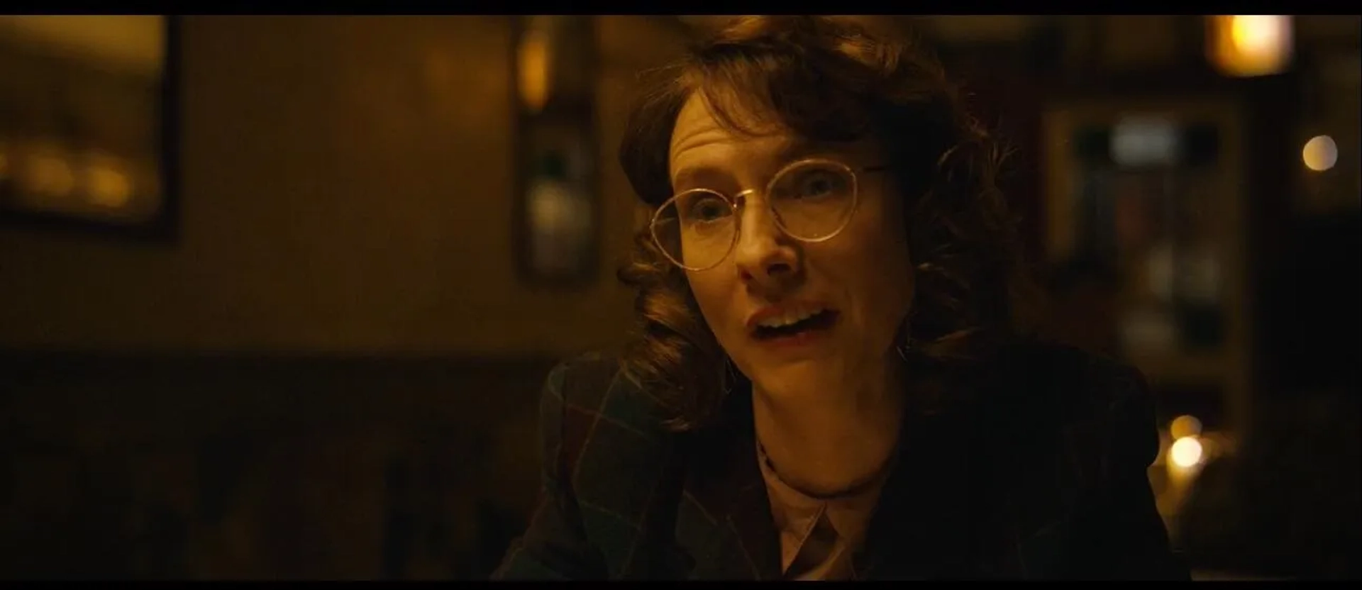 Dolly Wells in Can You Ever Forgive Me? (2018)