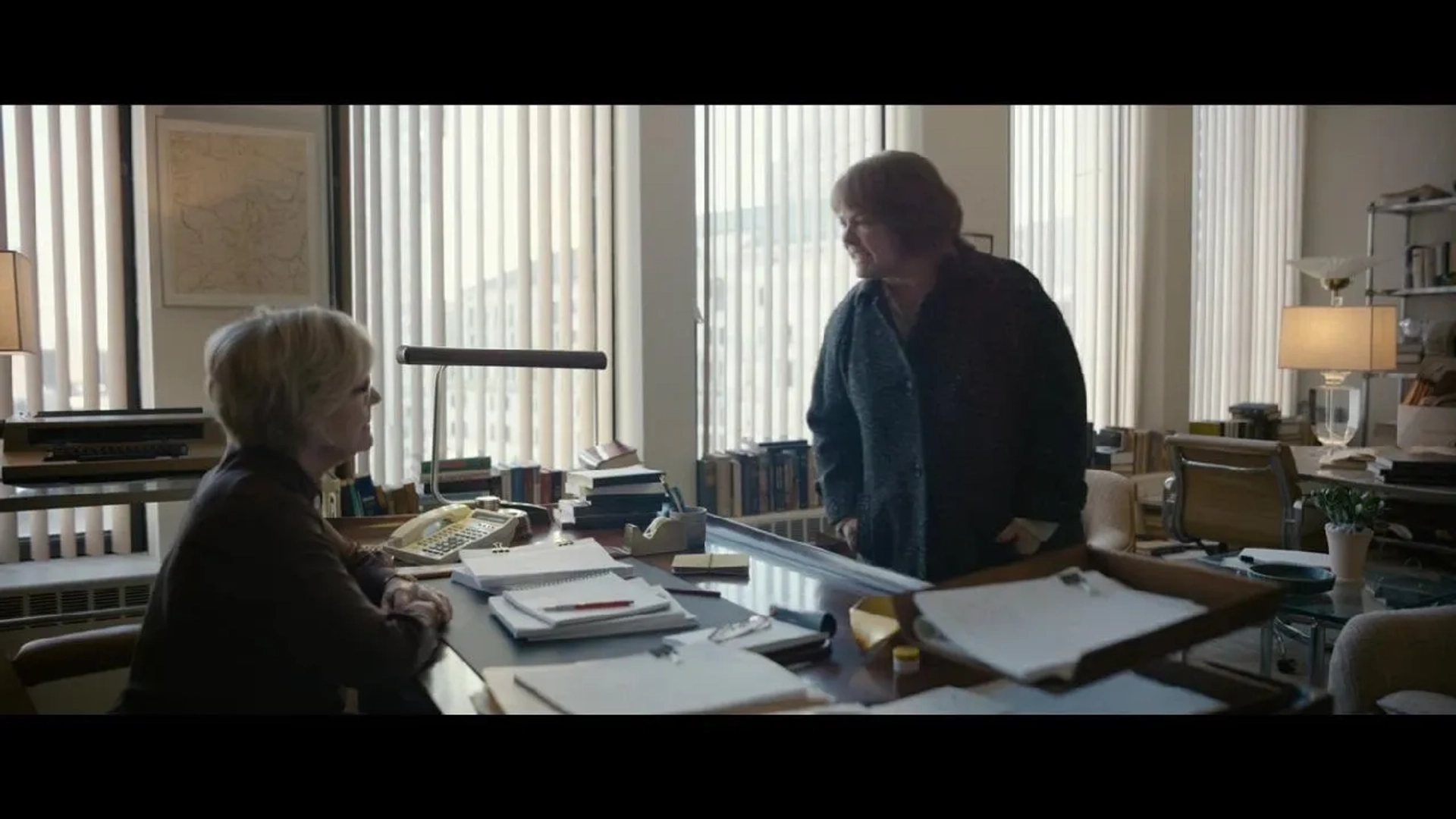 Jane Curtin and Melissa McCarthy in Can You Ever Forgive Me? (2018)